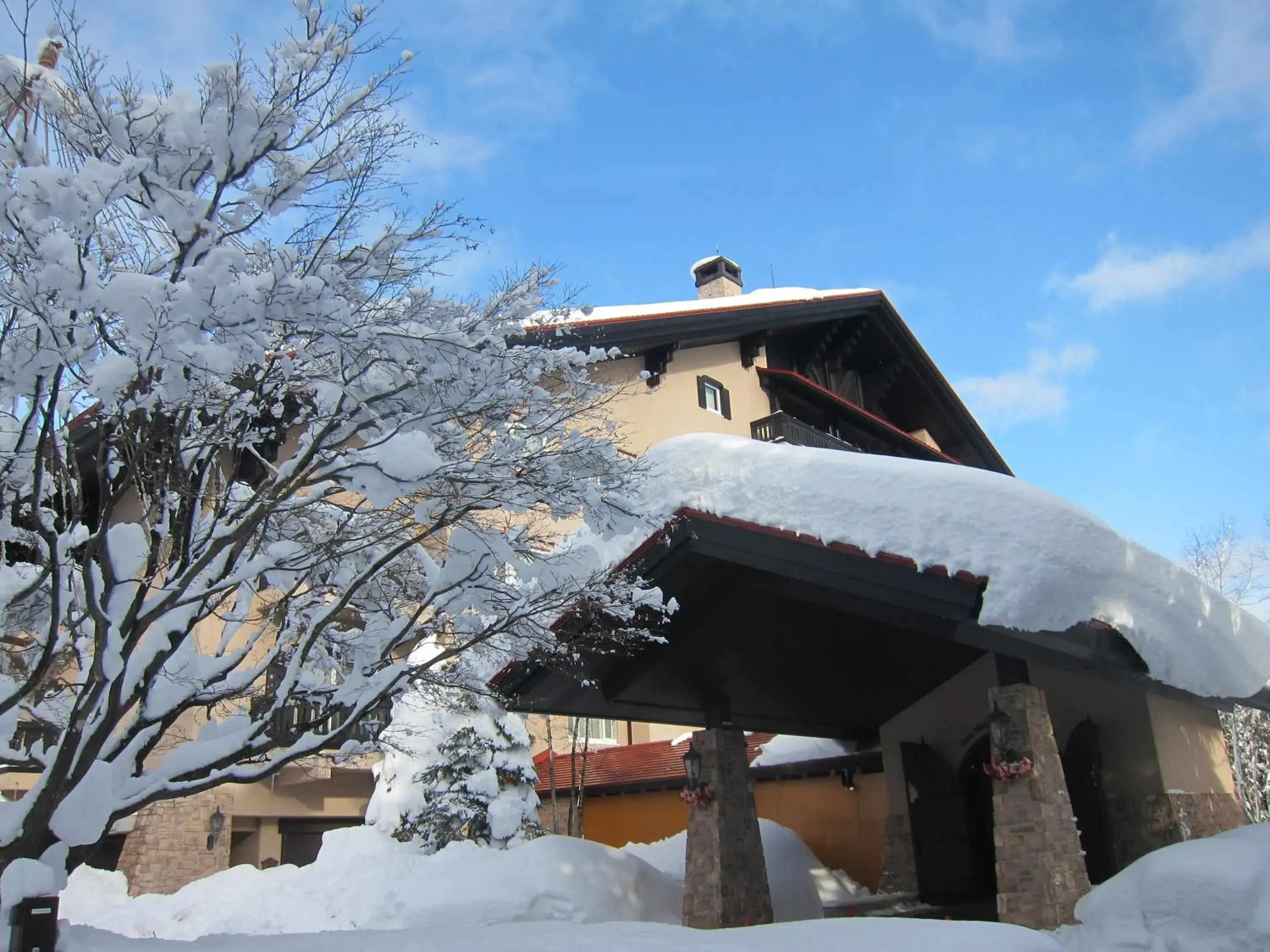 Facade/entrance, Winter in Sun Members Hirugano Hotel