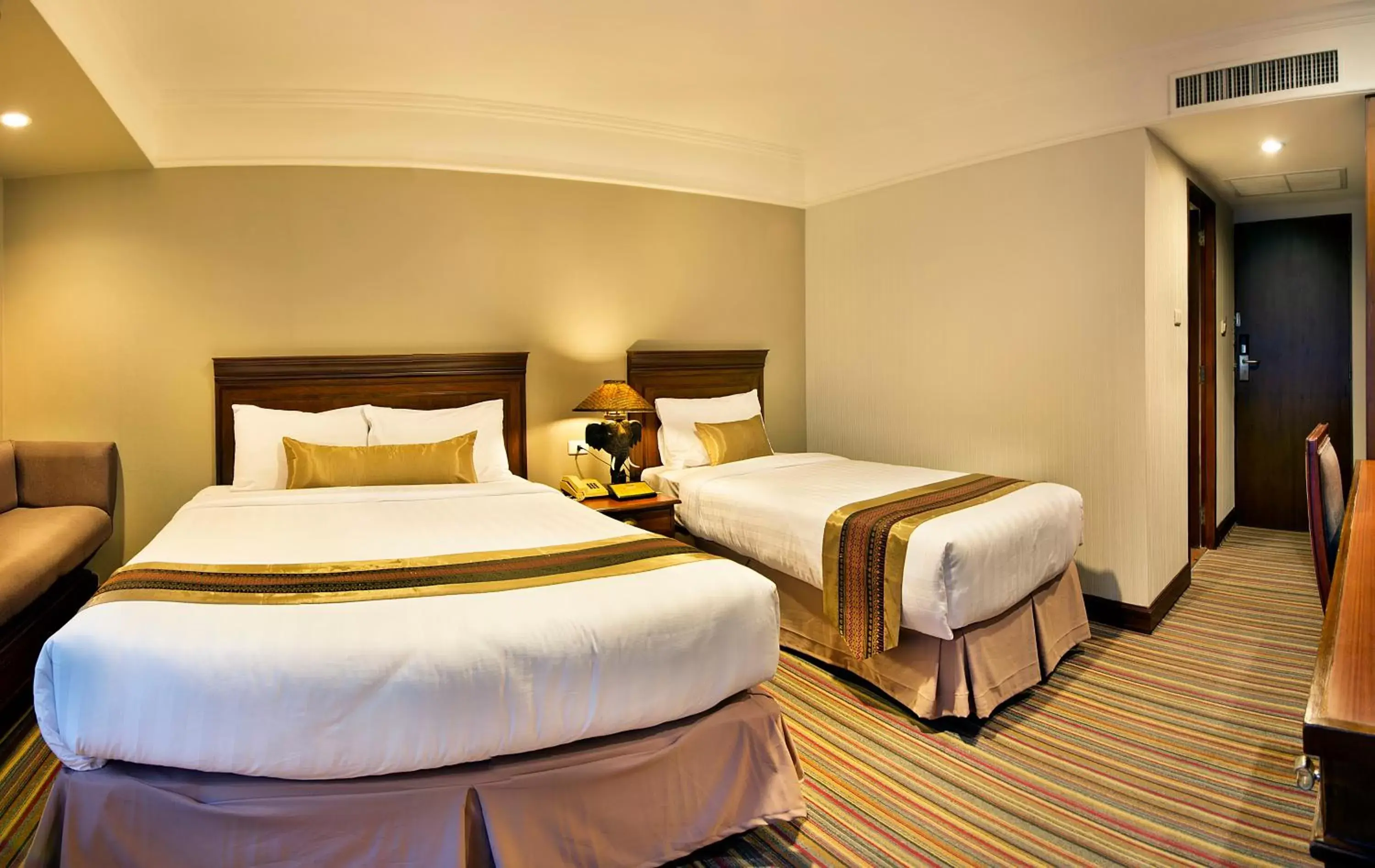 Bedroom, Bed in Royal Rattanakosin Hotel SHA Plus