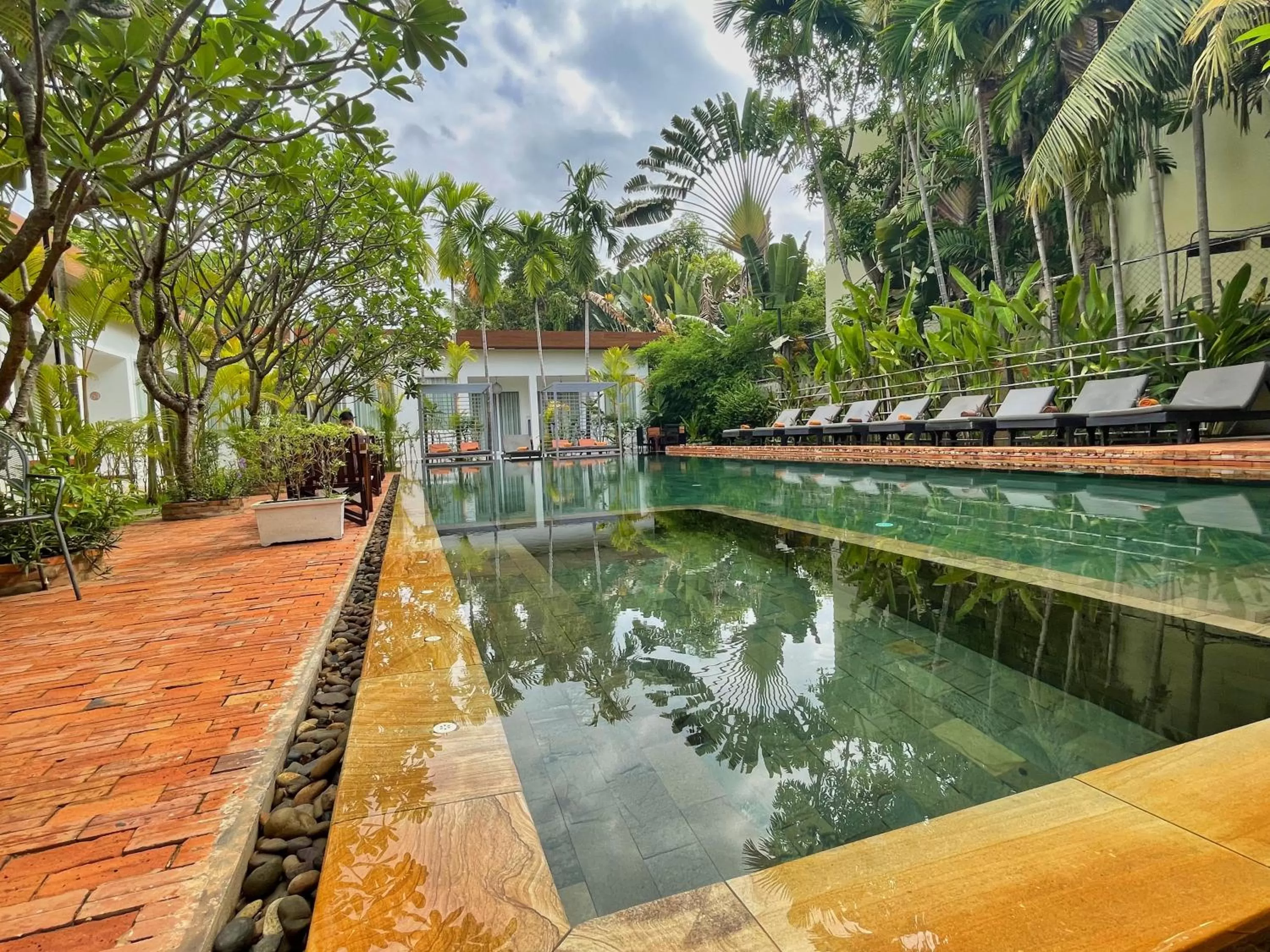 Day in Home Indochine d'Angkor Hotel