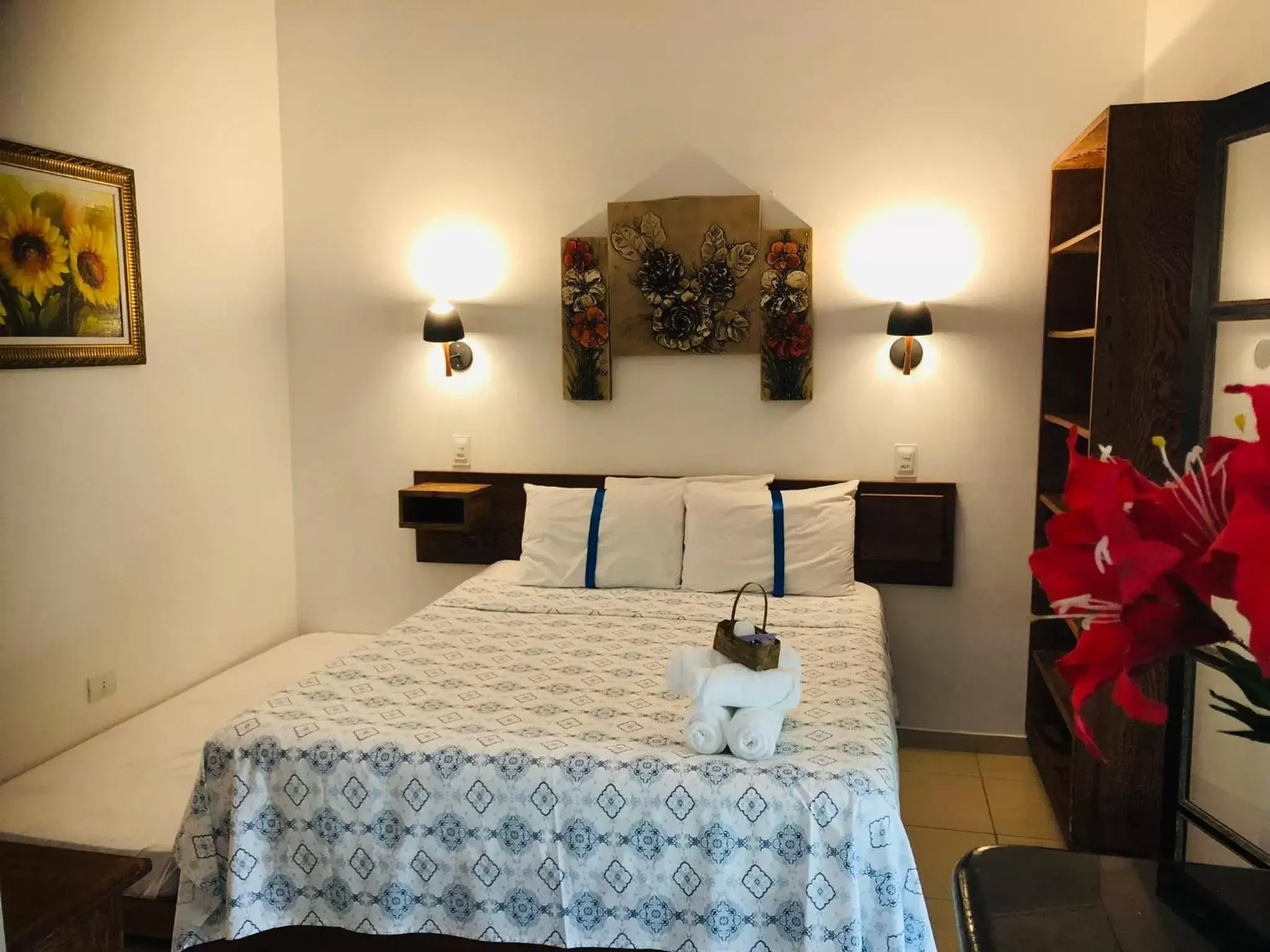 Two-Bedroom Chalet in Hotel Bosques do Massaguaçu Two-Bedroom Chalet in Hotel Bosques do Massaguaçu