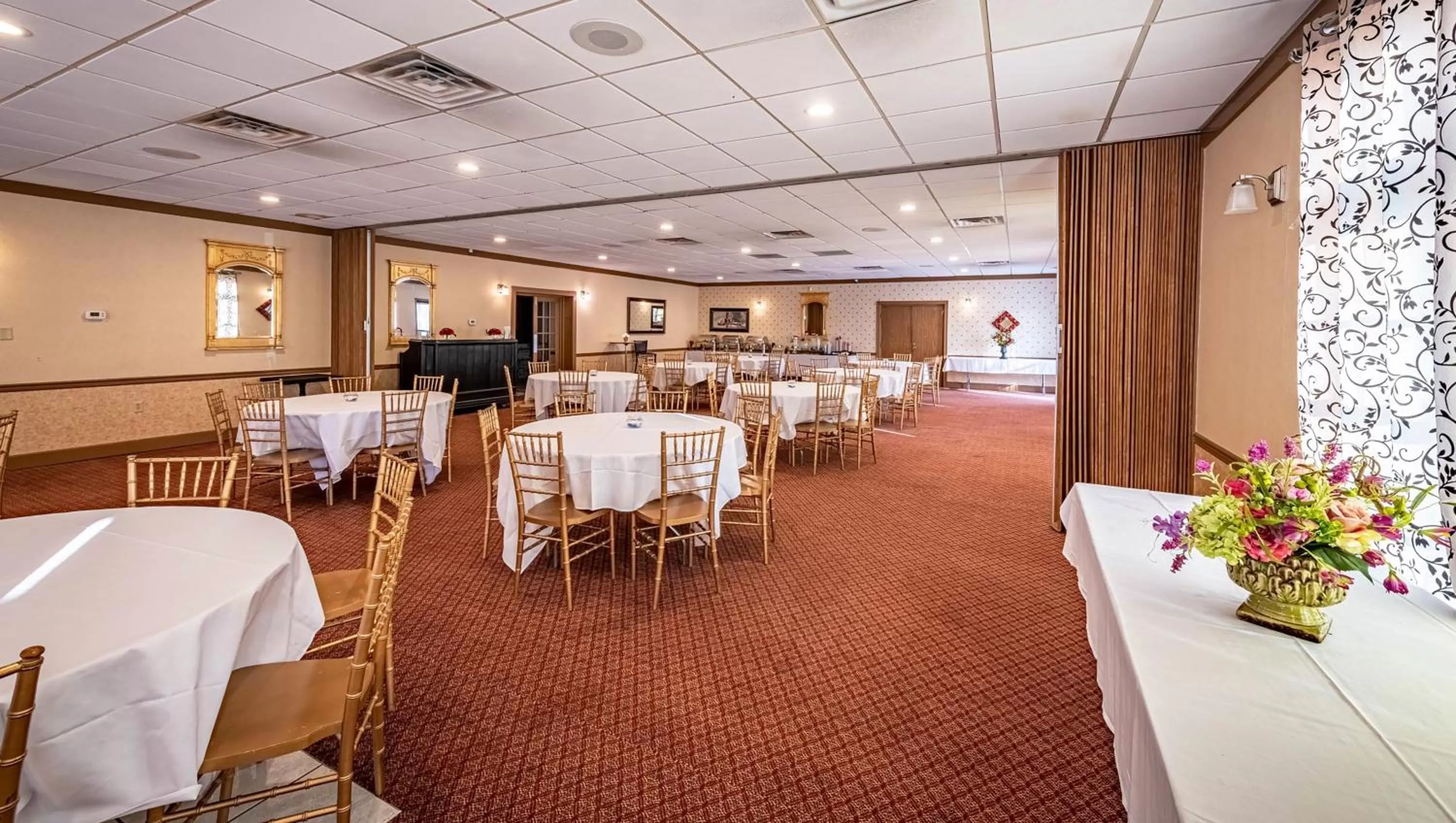 Meeting/conference room in Magnuson Grand Harrisburg