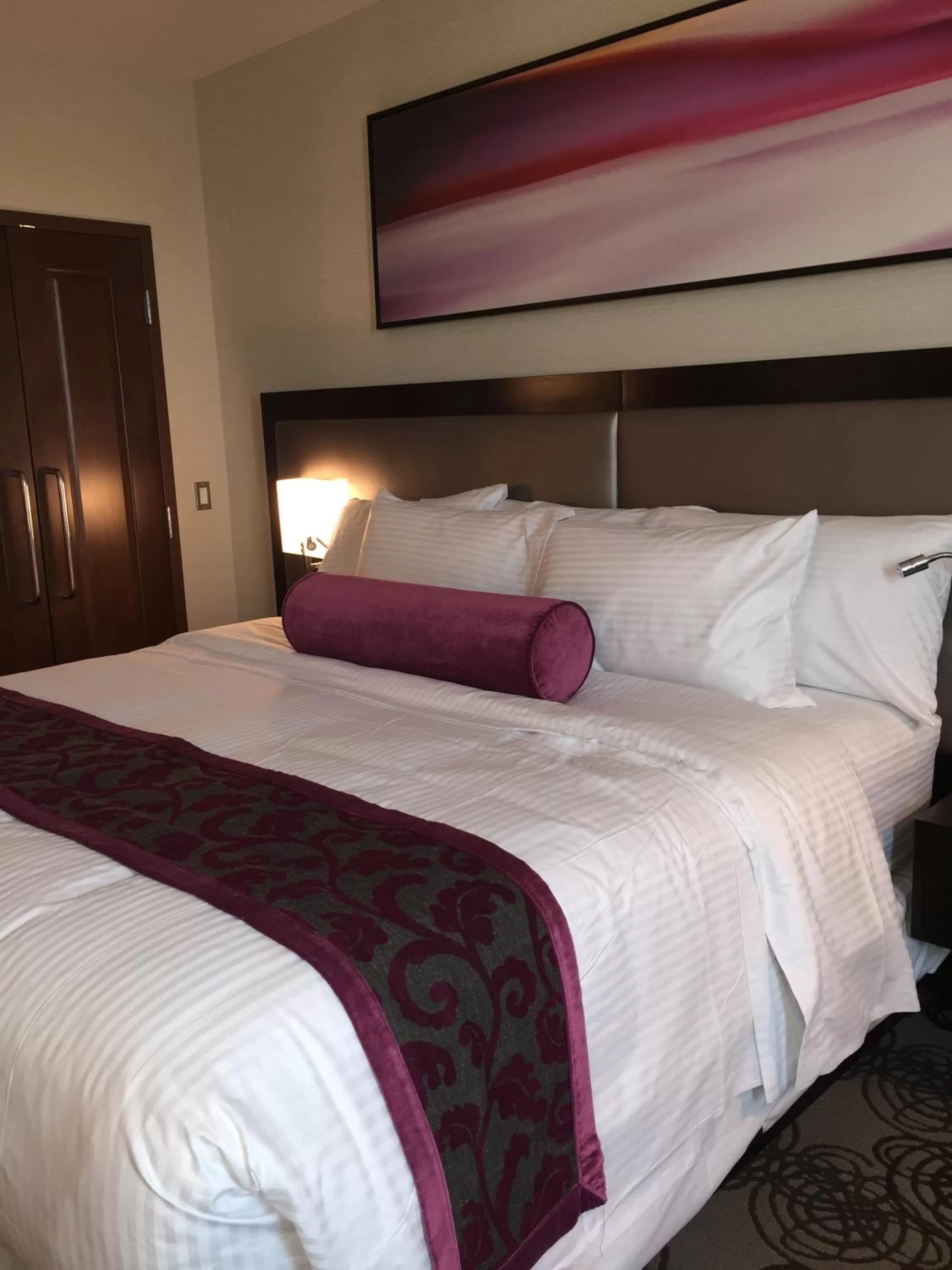 Bed in Parkwest Bicycle Casino