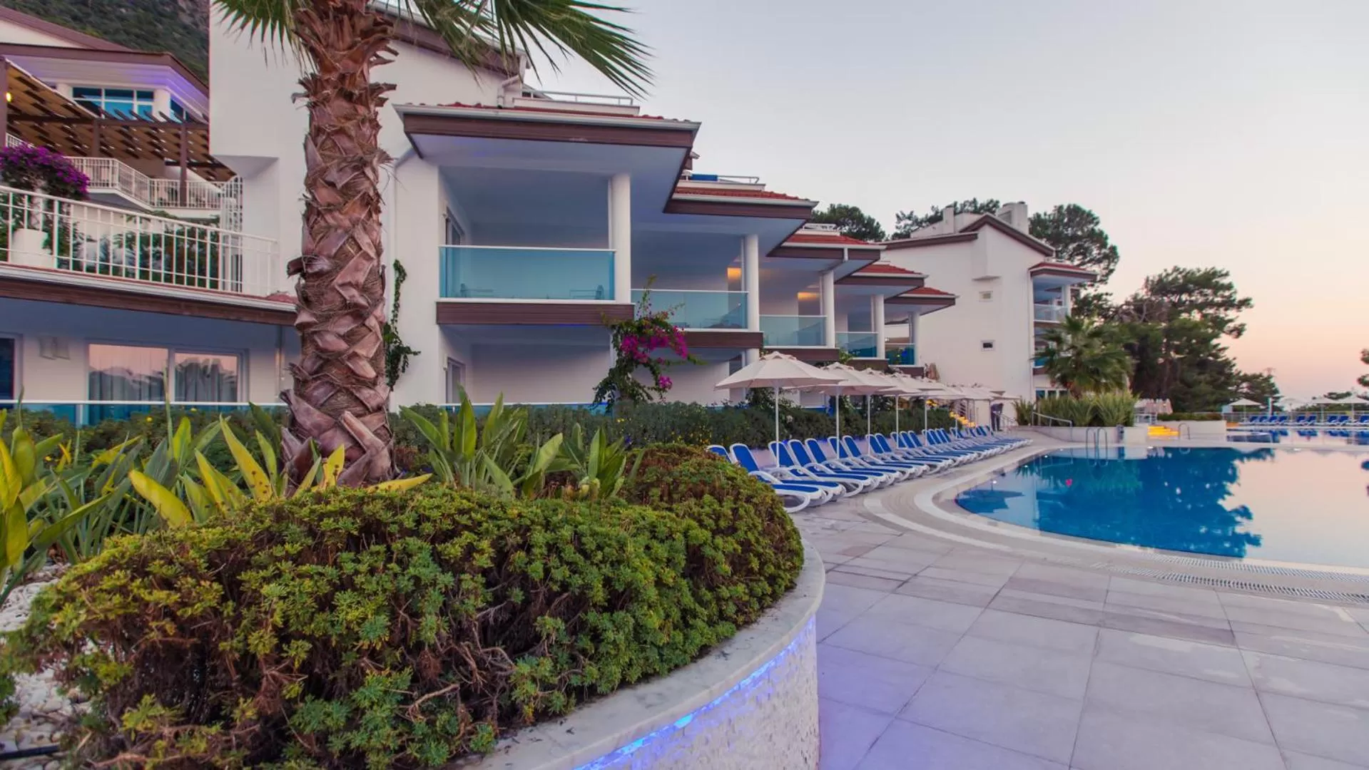 Swimming pool in Garcia Resort & Spa - Ultra All Inclusive