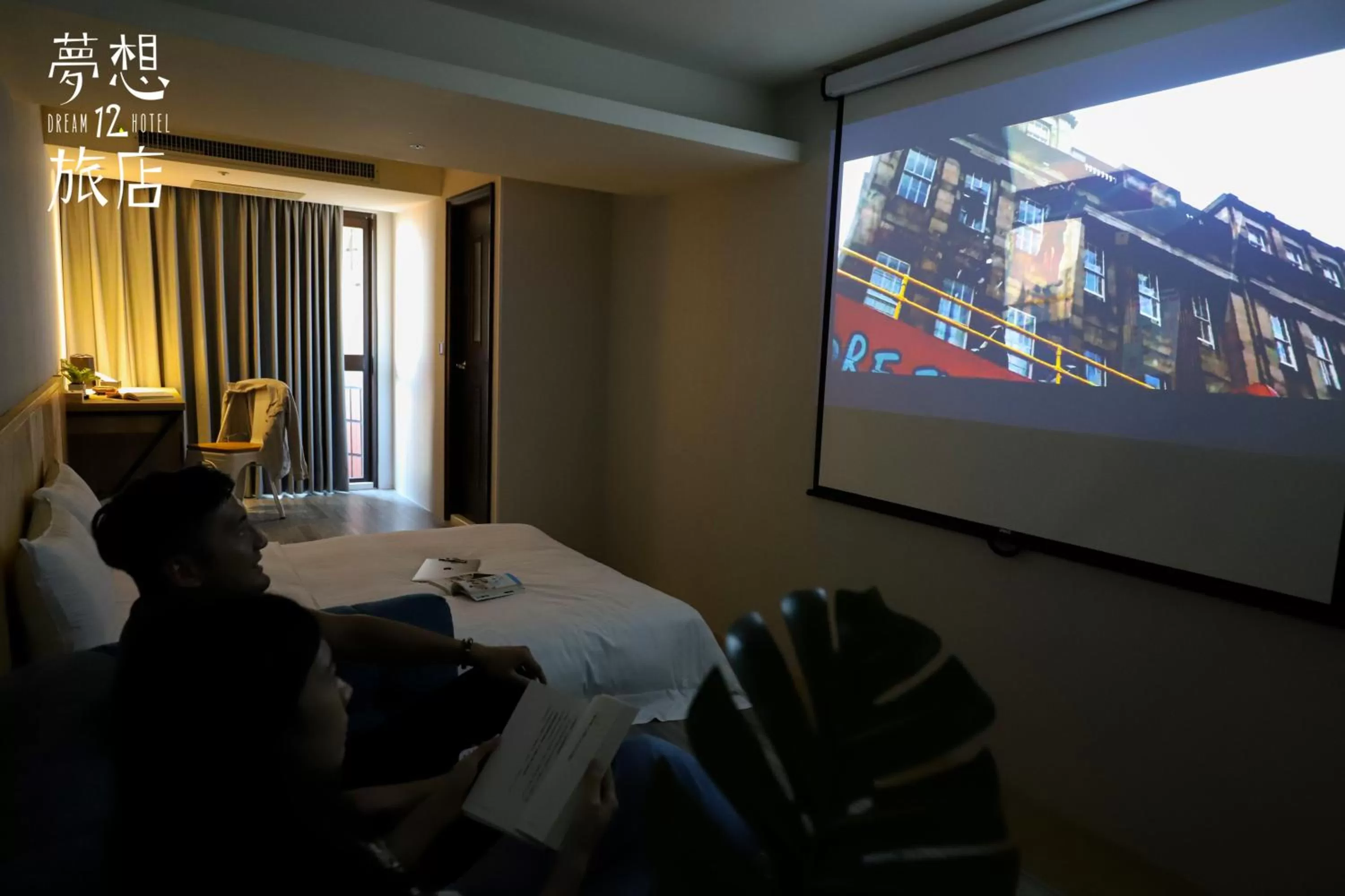 Decorative detail in Dream 12 Hotel