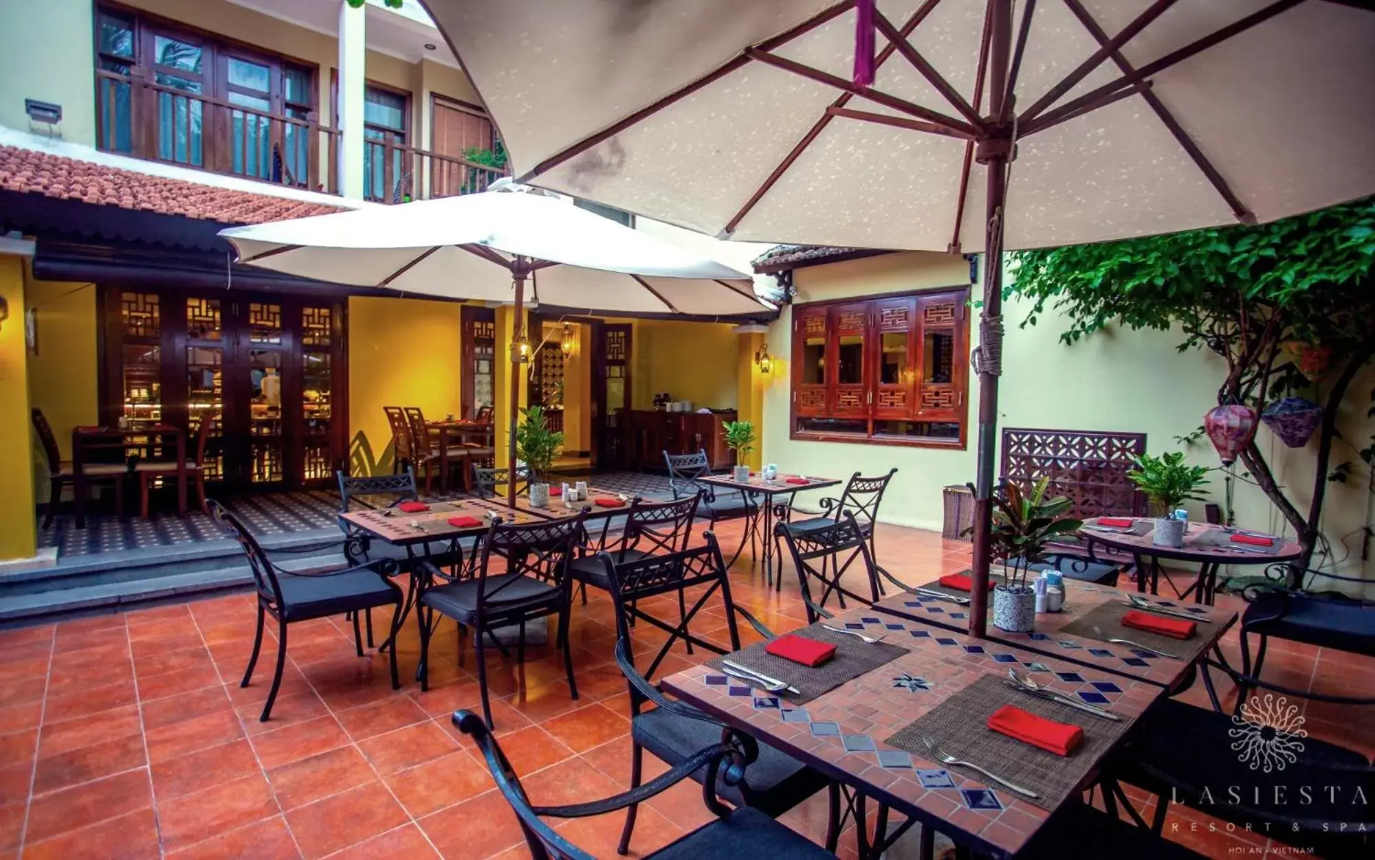 Restaurant/Places to Eat in La Siesta Hoi An Resort & Spa