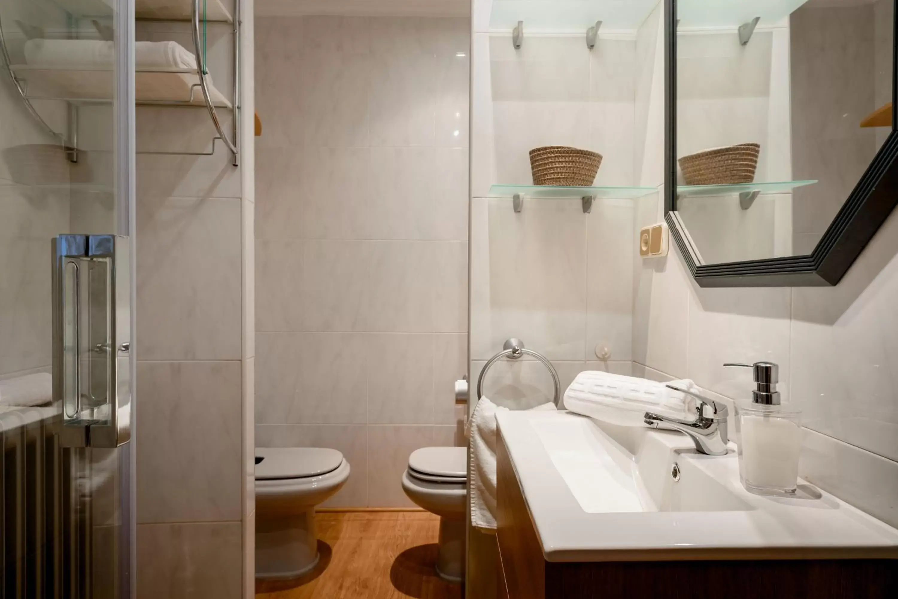 Bathroom in Casablanca Hotel Studios