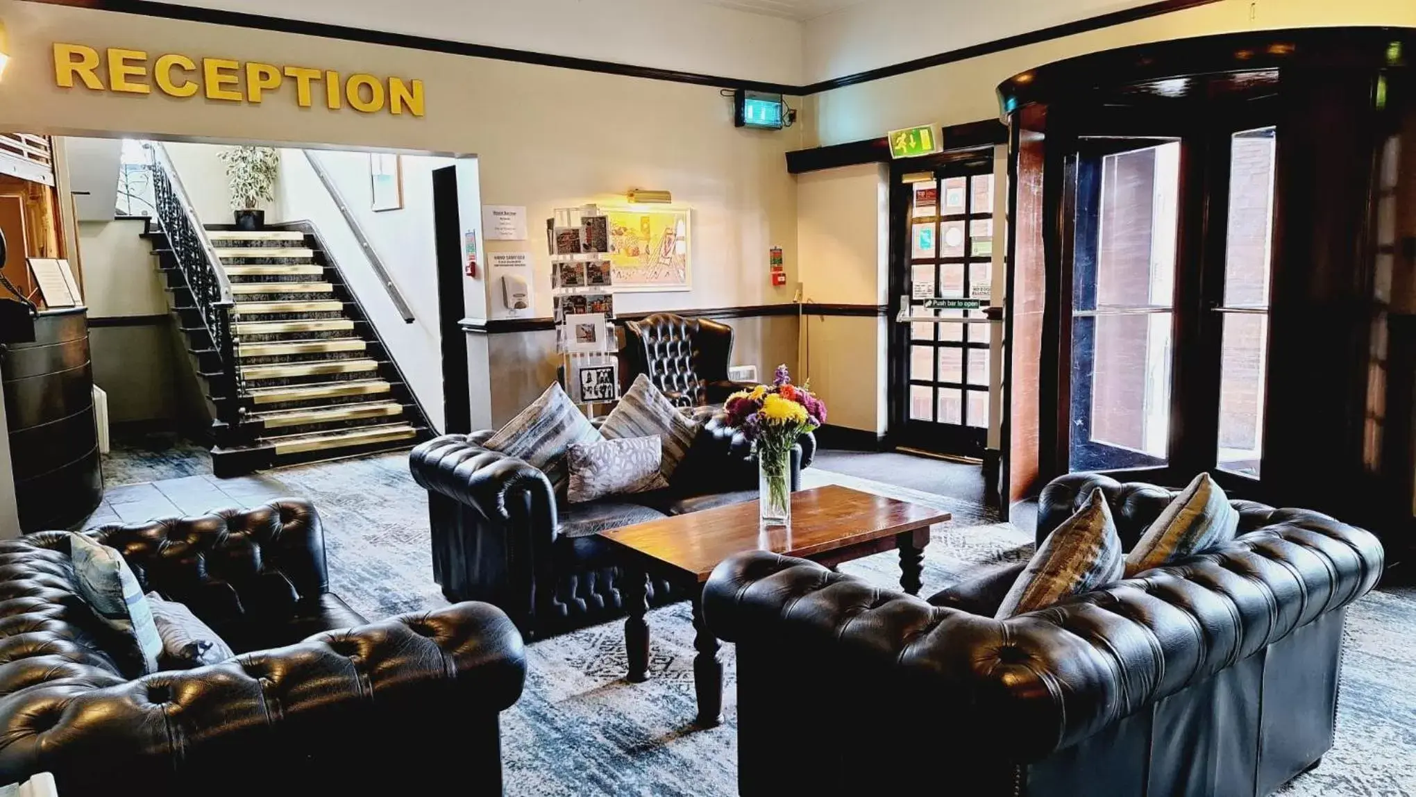 Seating Area in The Brocket Arms Wetherspoon