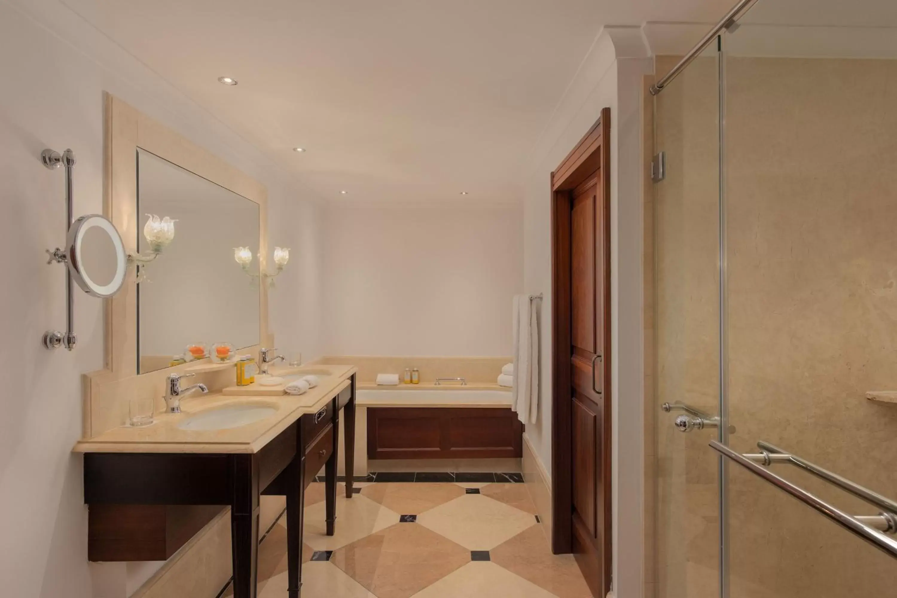 Bathroom in Castillo Hotel Son Vida, a Luxury Collection Hotel, Mallorca - Adults Only