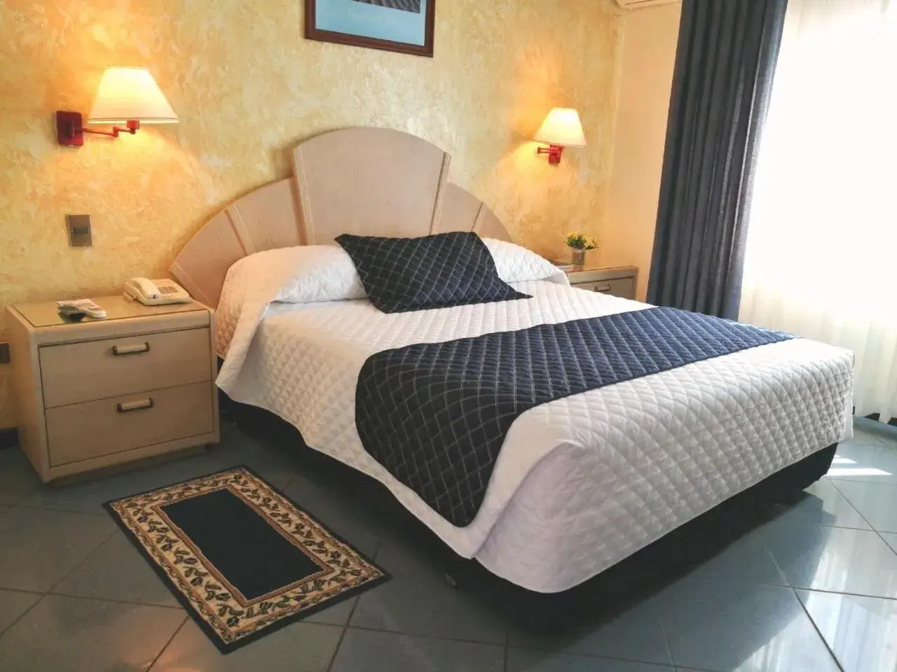 Bedroom in Hotel Continental Park Bedroom in Hotel Continental Park