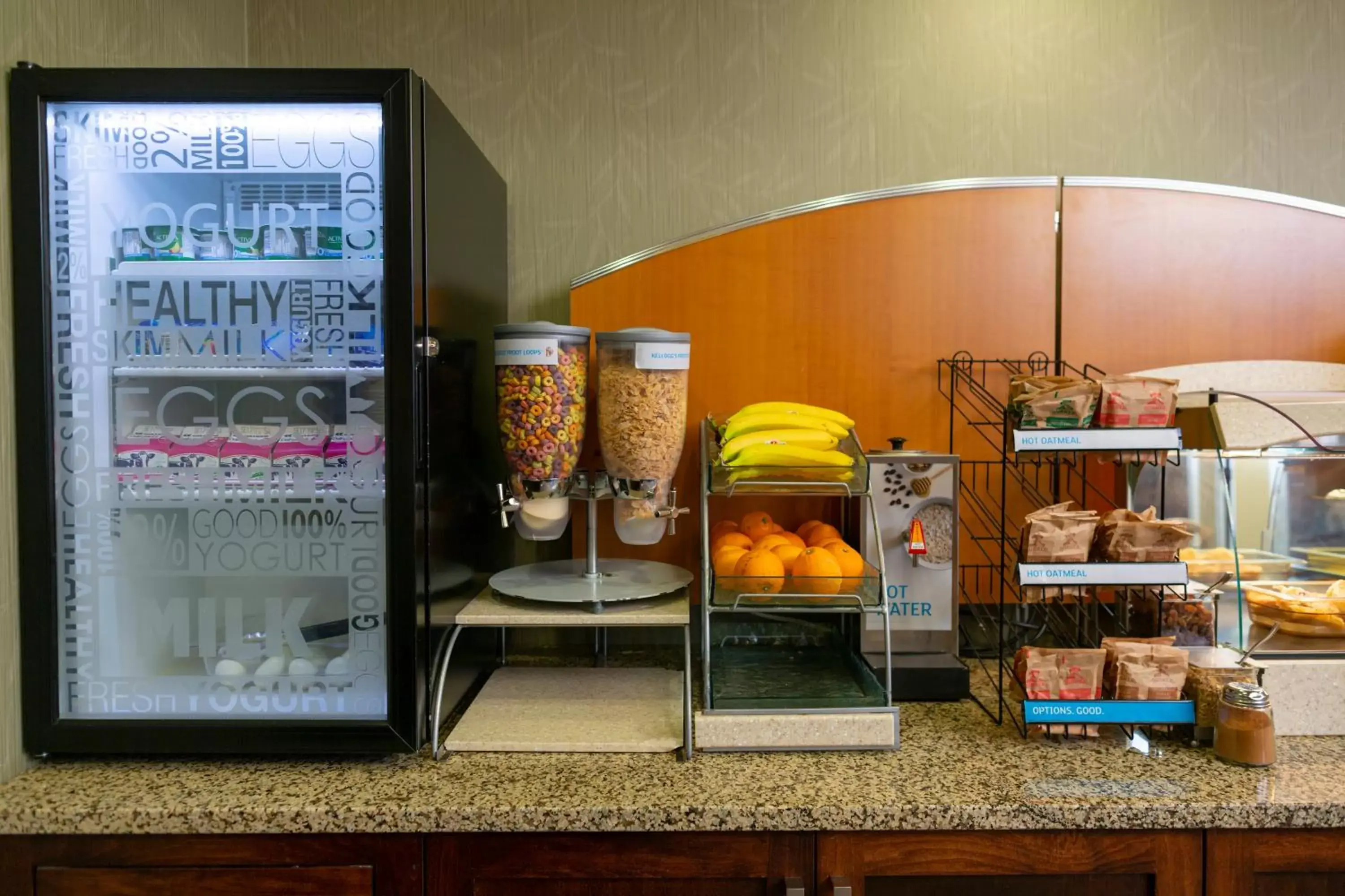 Continental breakfast in Bayview Hotel