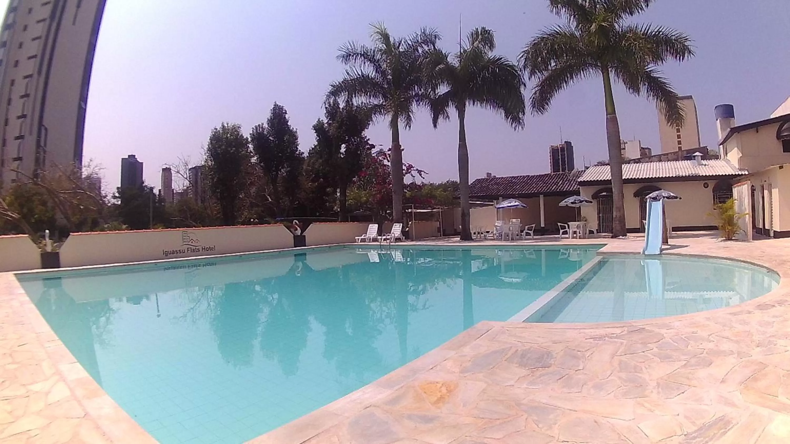 Swimming pool in Iguassu Flats Hotel