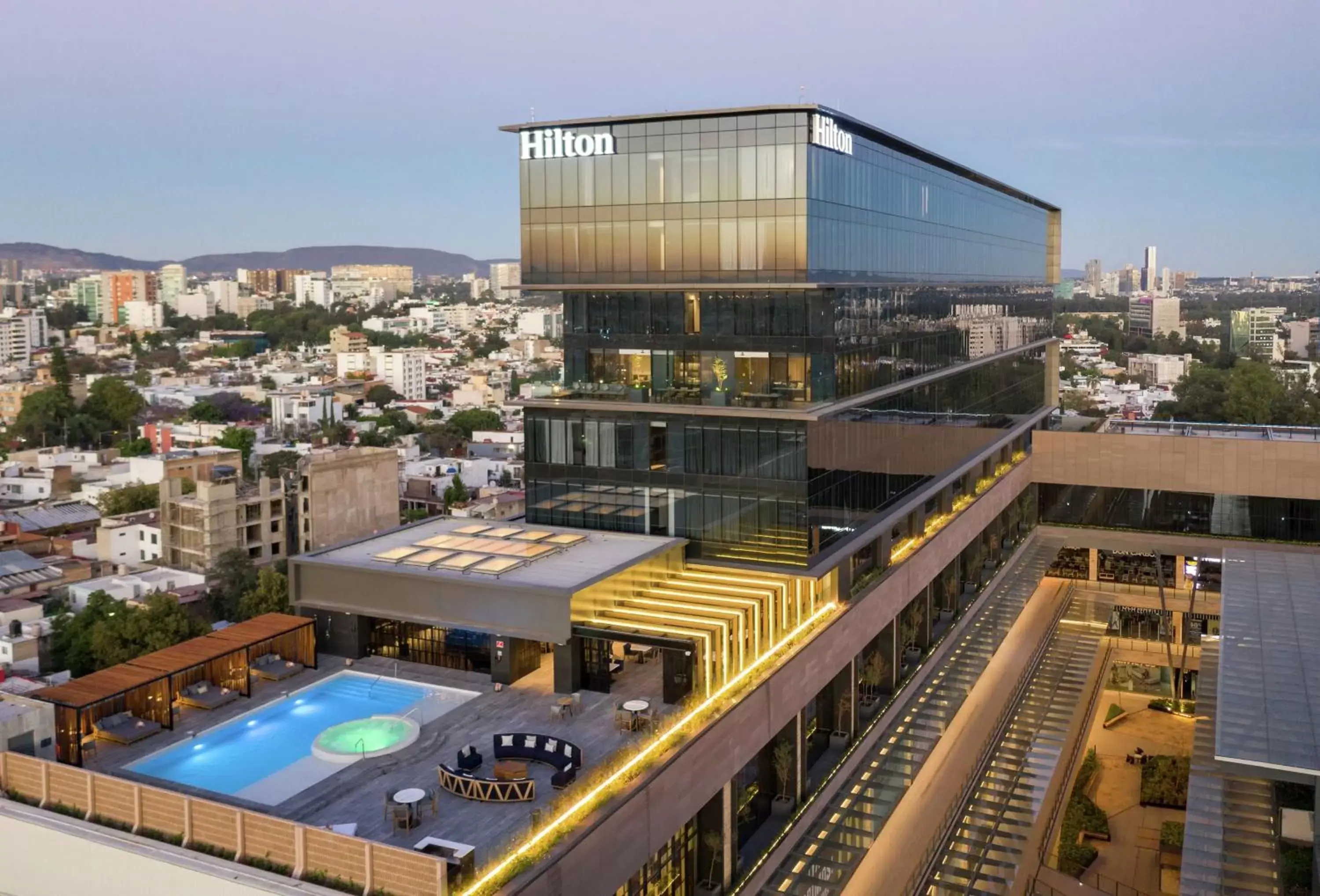 Property building, Pool View in Hilton Guadalajara Midtown