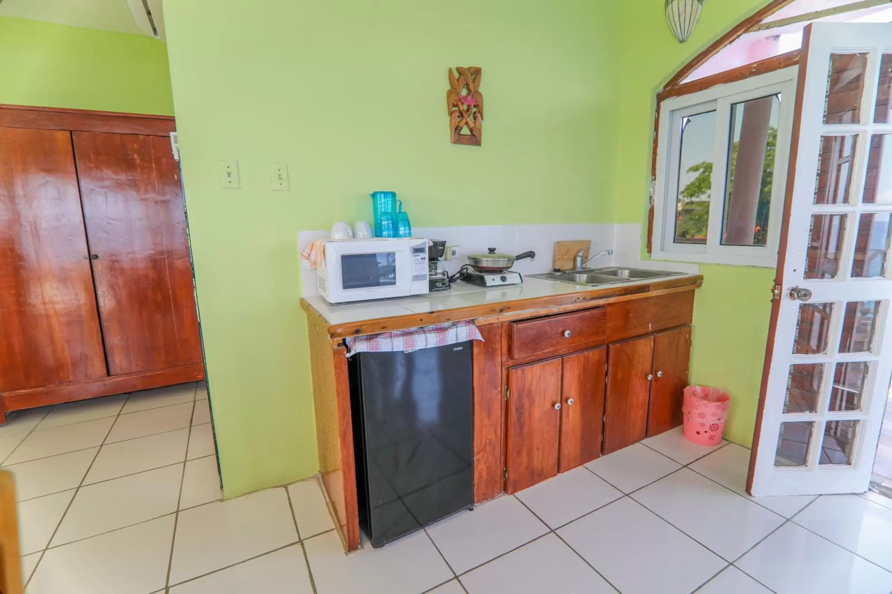 Kitchen or kitchenette, Kitchen/Kitchenette in Home Sweet Home Resort