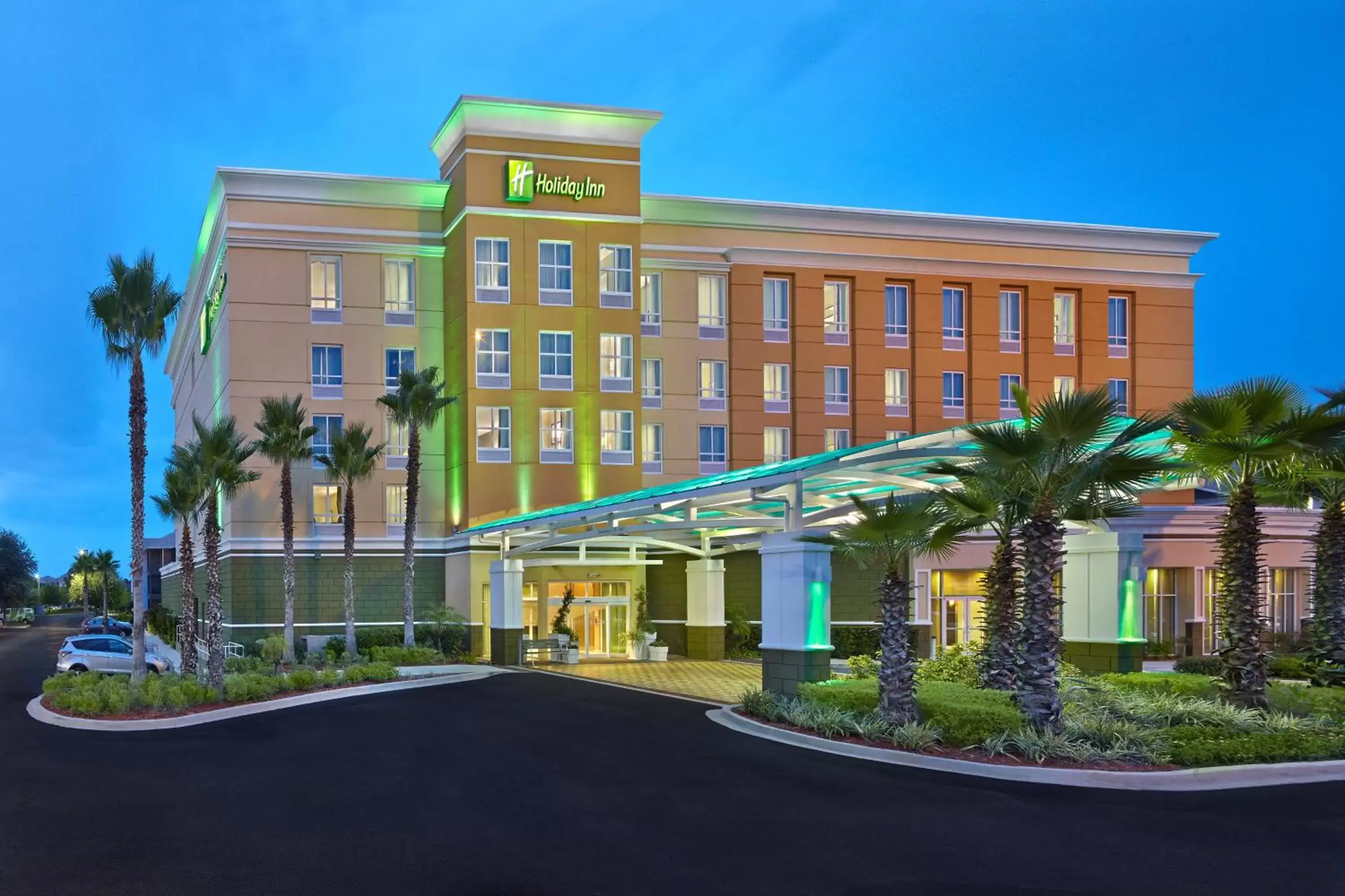 Property building in Holiday Inn Jacksonville E 295 Baymeadows, an IHG Hotel