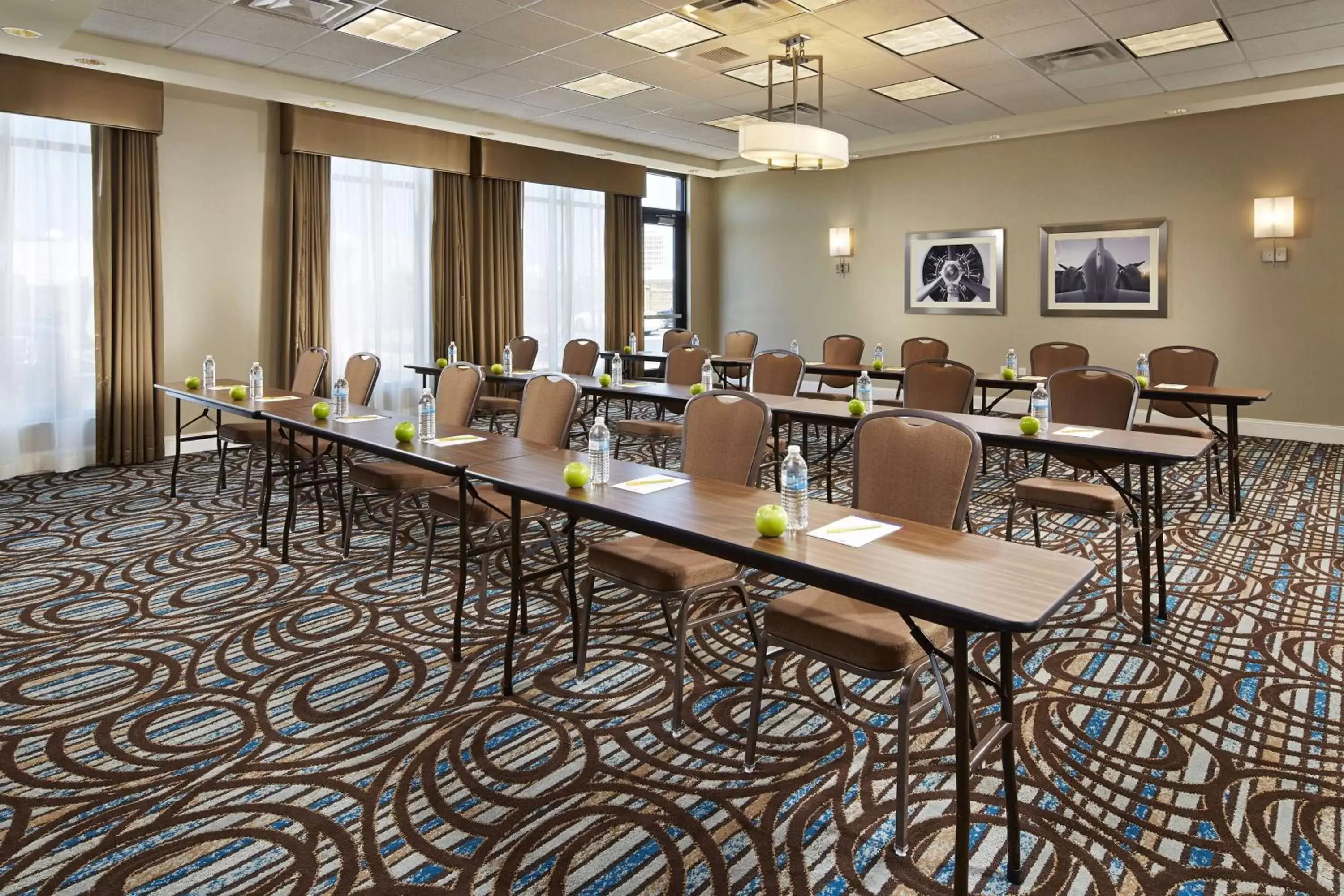 Meeting/conference room in Hilton Garden Inn Los Angeles/Redondo Beach