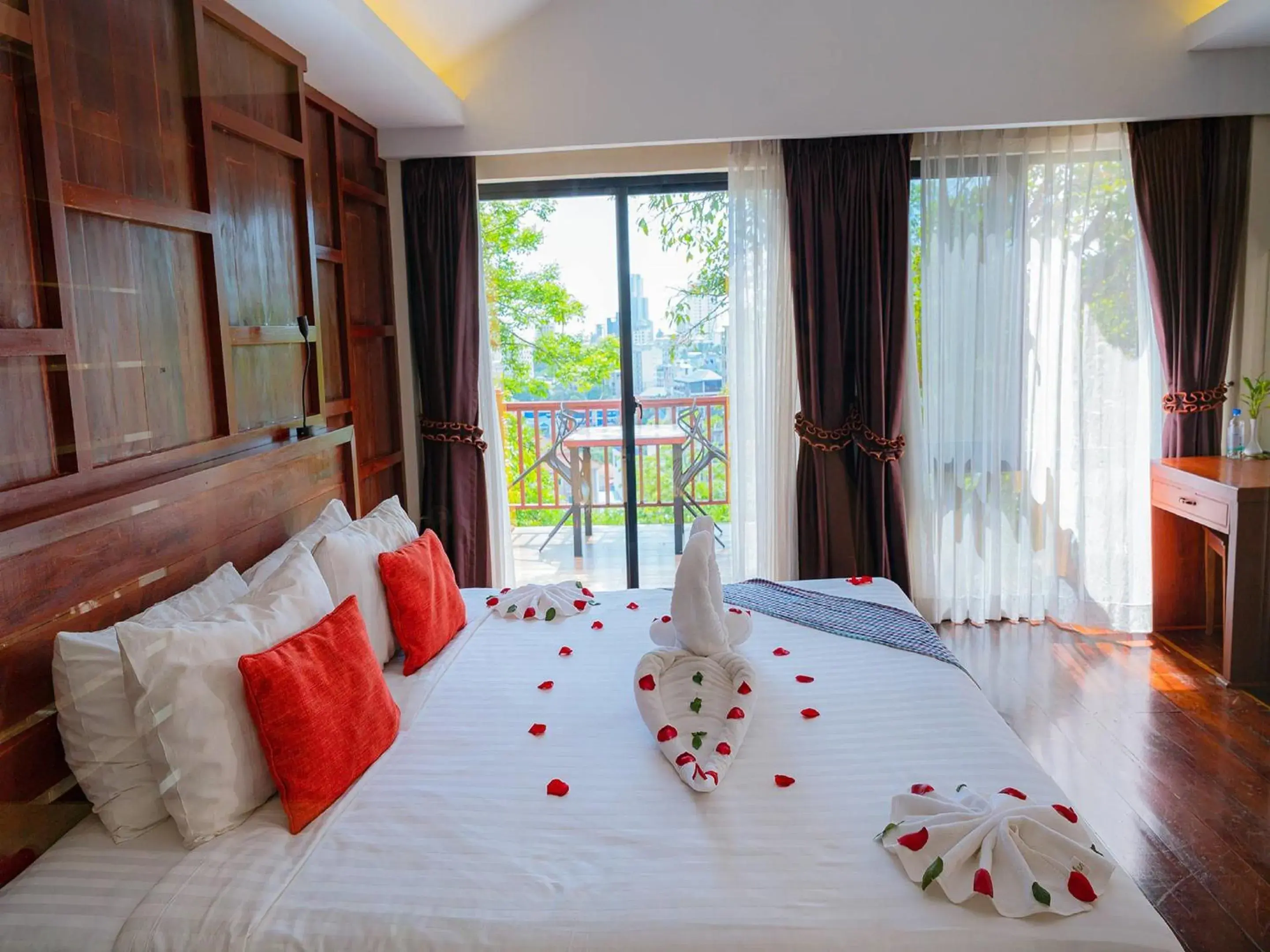 Guests, Bed in 360 Resort