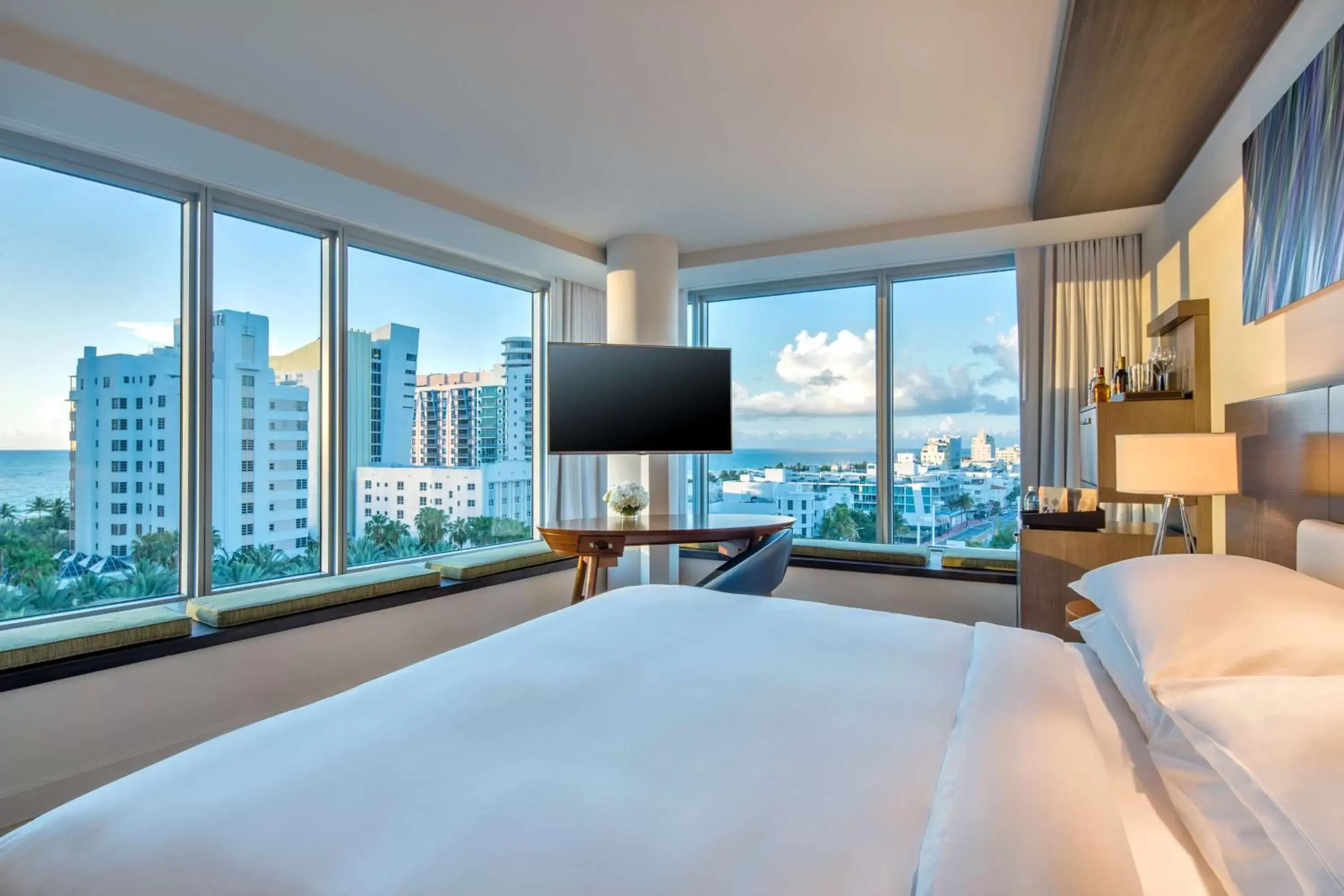 Photo of the whole room in Hyatt Centric South Beach Miami