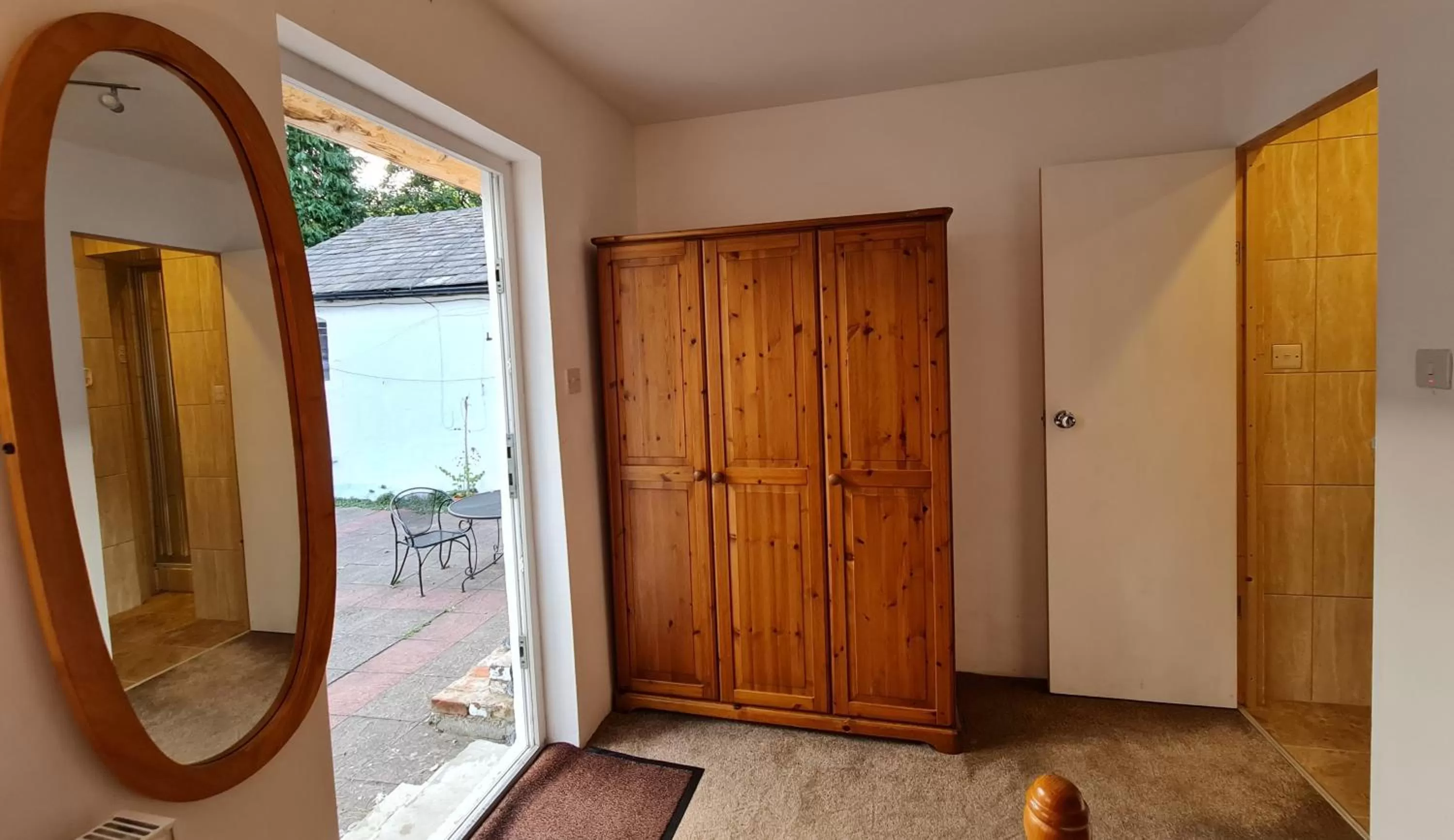 Bedroom in Pymgate Lodge Hotel Manchester Airport