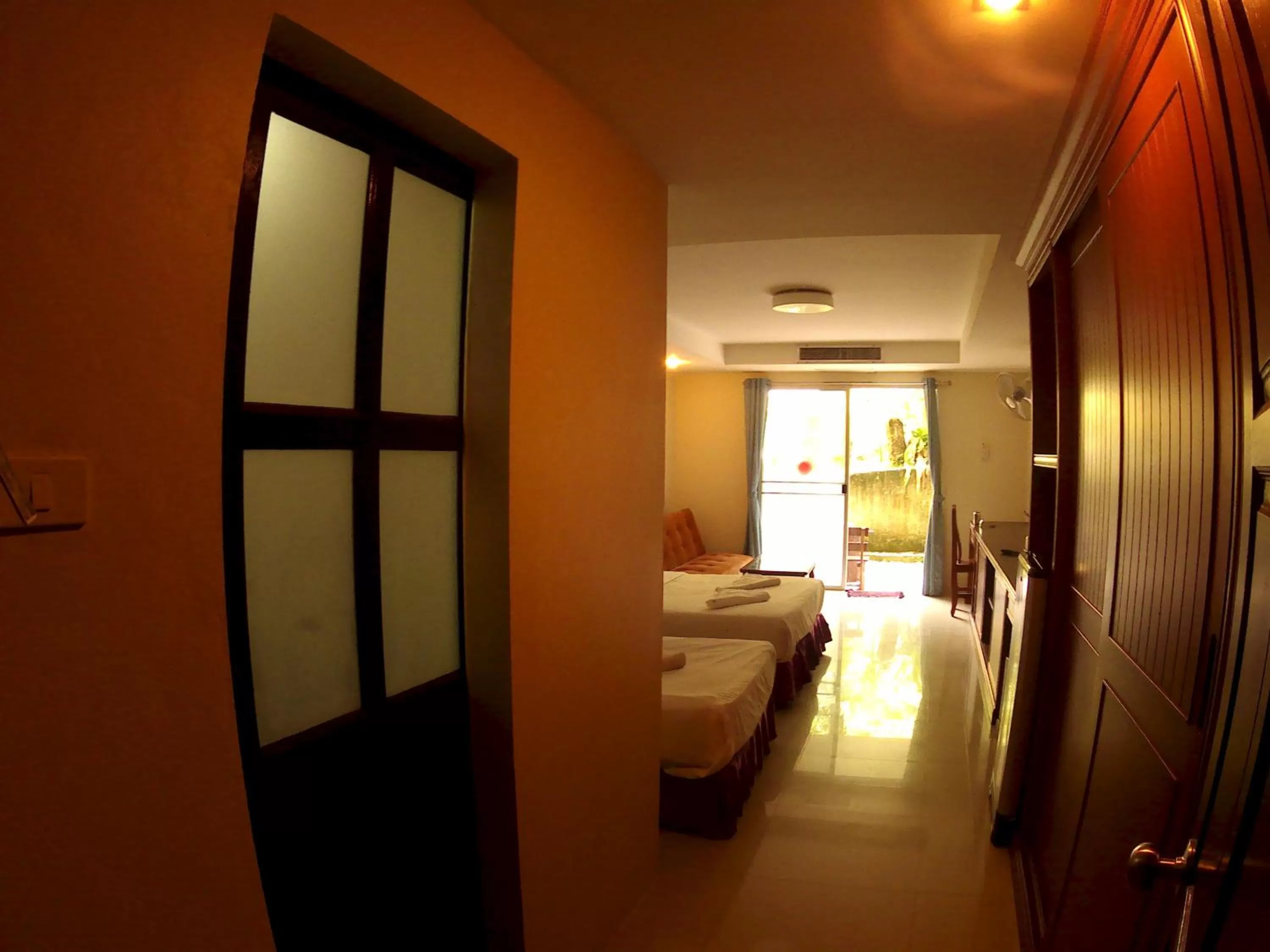 Photo of the whole room, Bed in Sea-Sun Bungalow & Resort