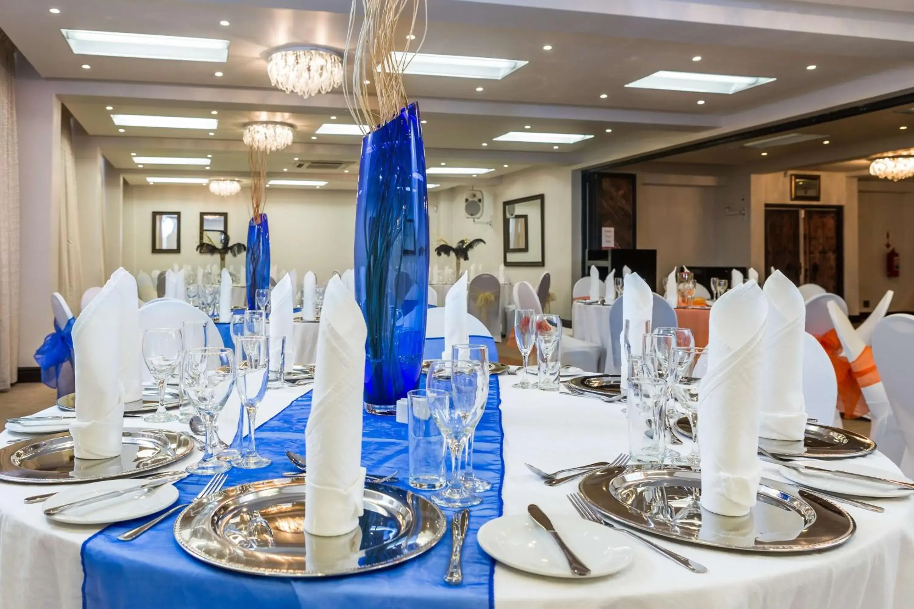 Banquet/Function facilities, Restaurant/Places to Eat in Fountains Hotel Cape Town