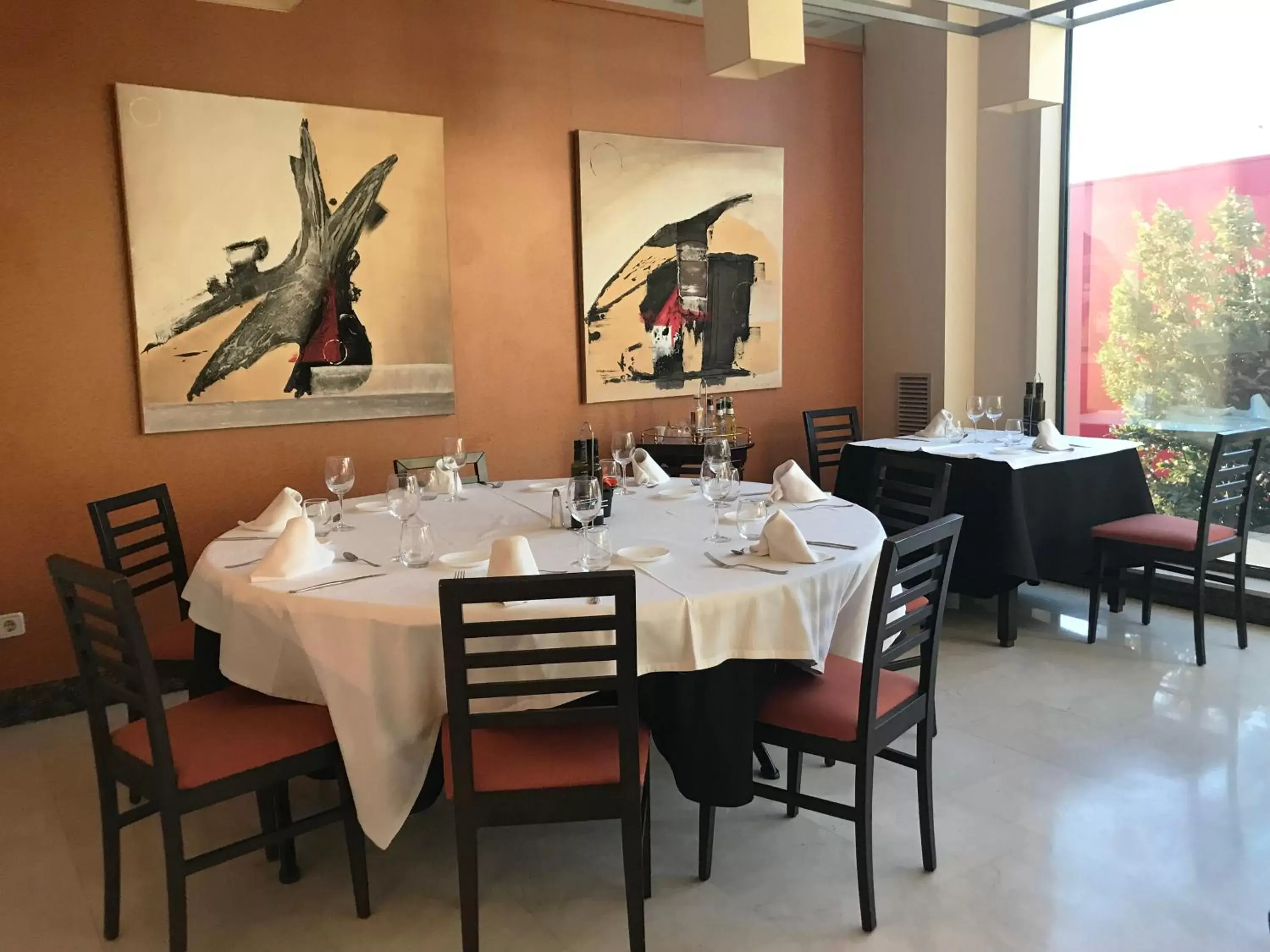 Restaurant/Places to Eat in Hotel Class Valls