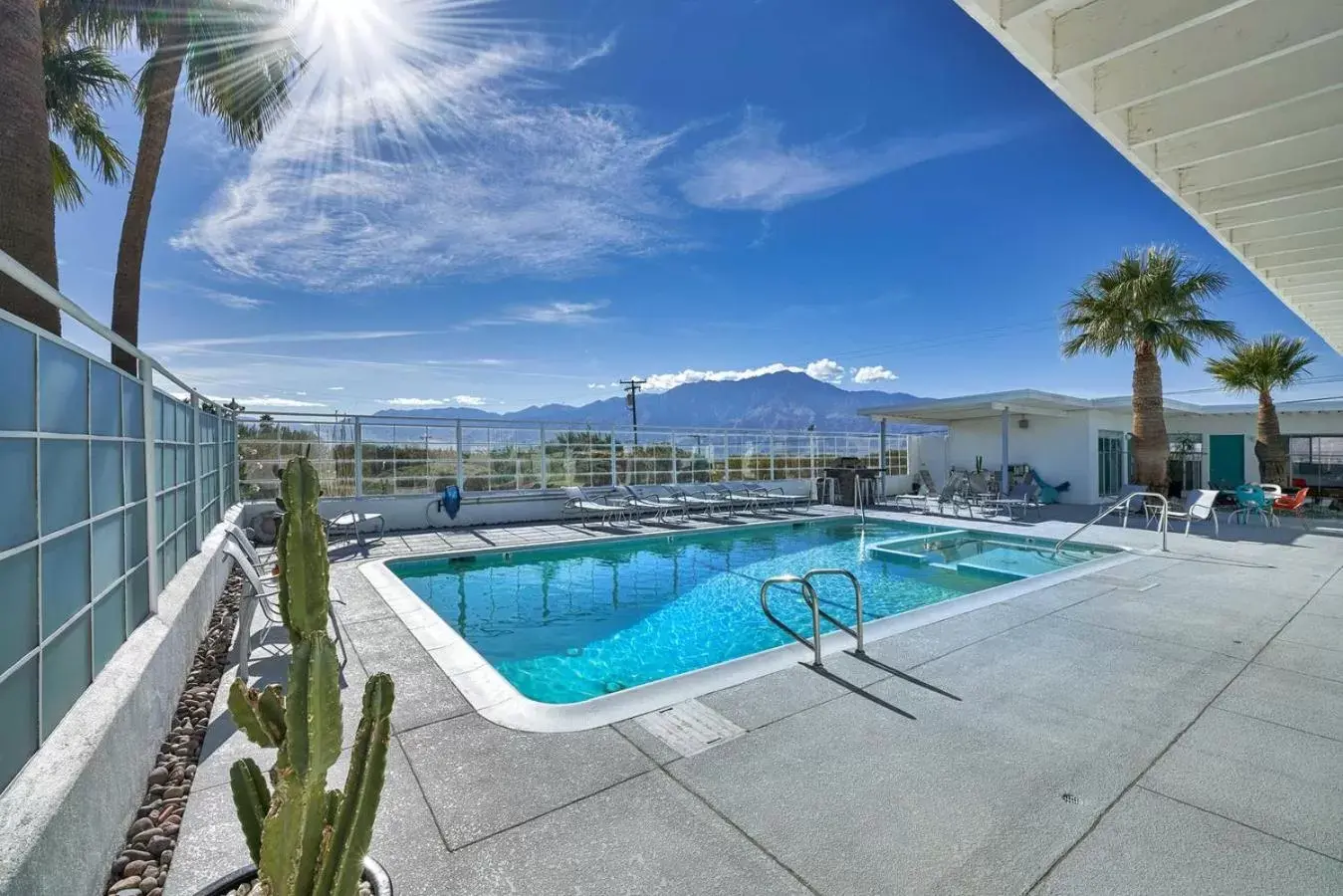 Swimming Pool in Sagewater Hotel