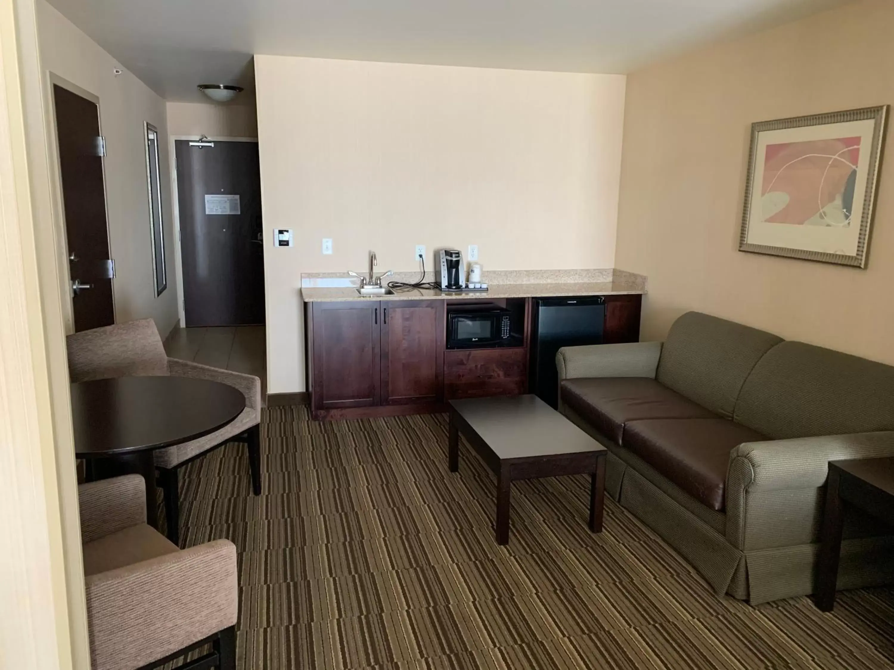 Seating Area in Holiday Inn Express Hotel Twin Falls, an IHG Hotel