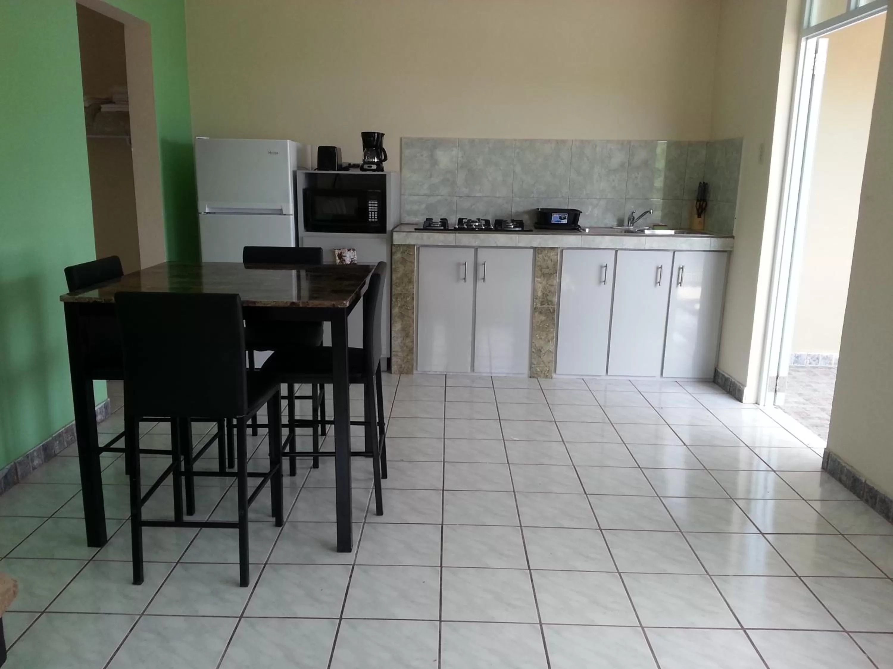 Kitchen or kitchenette in Aguada of the Seas