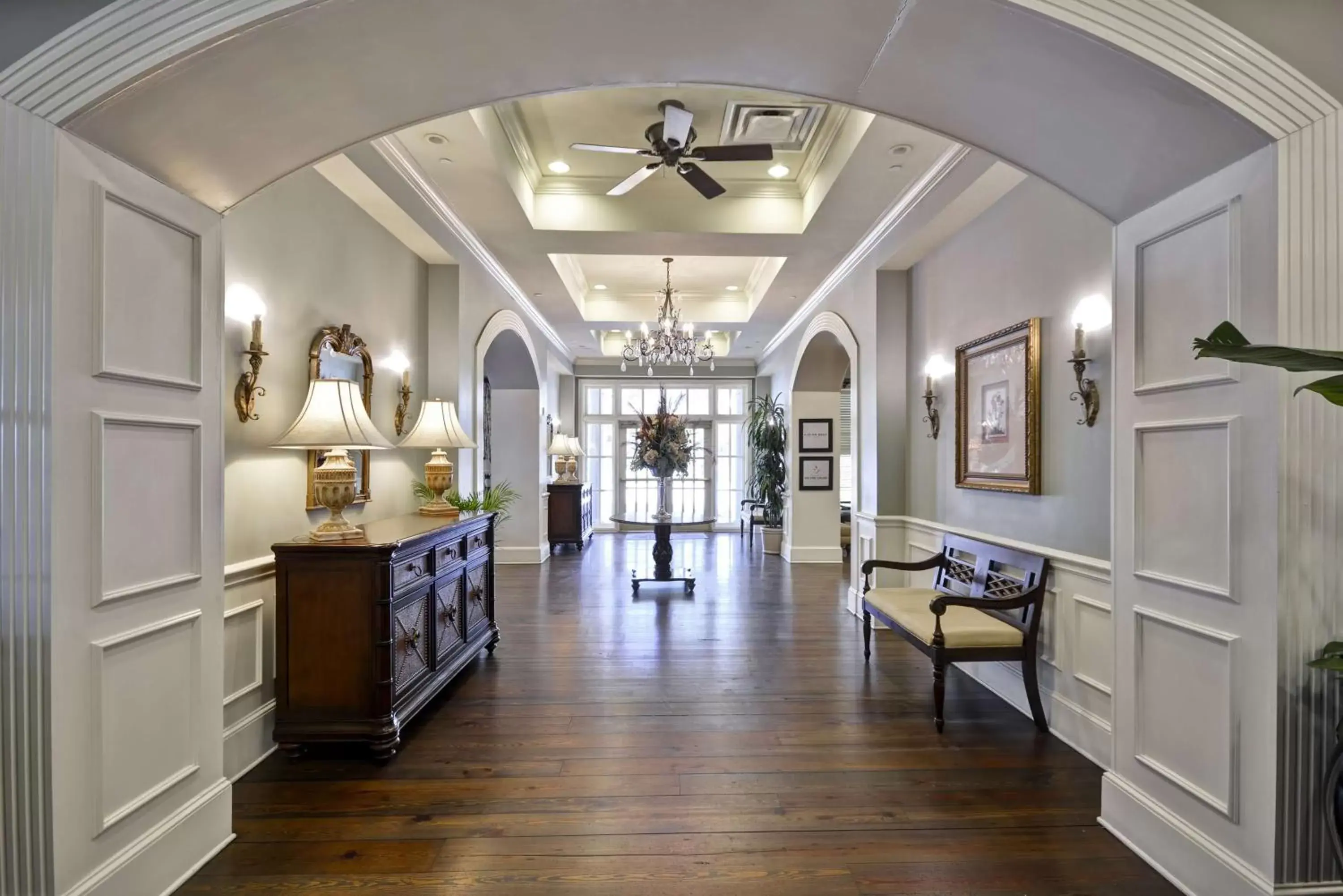 Lobby or reception in Hampton Inn & Suites Savannah Historic District