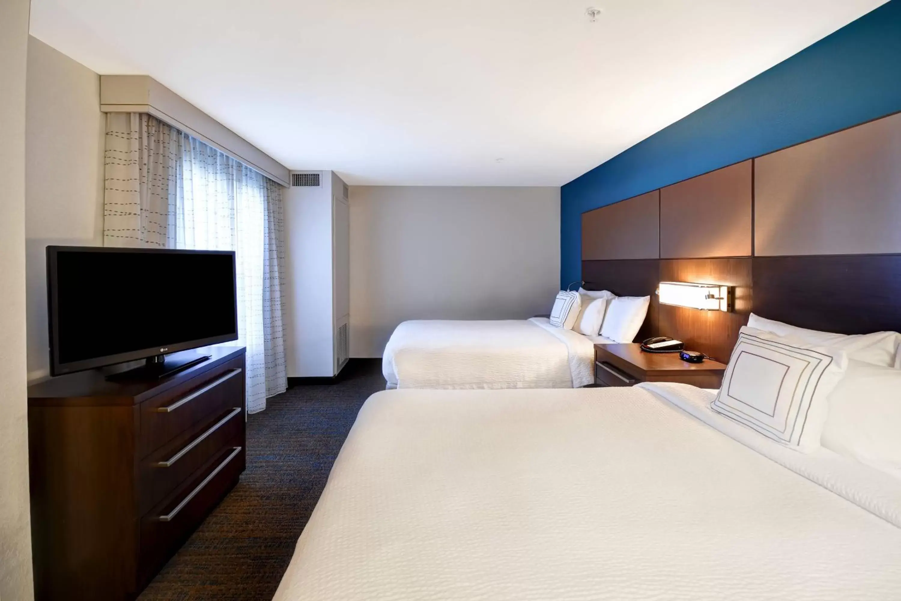 Bedroom, Bed in Residence Inn by Marriott Springfield Chicopee