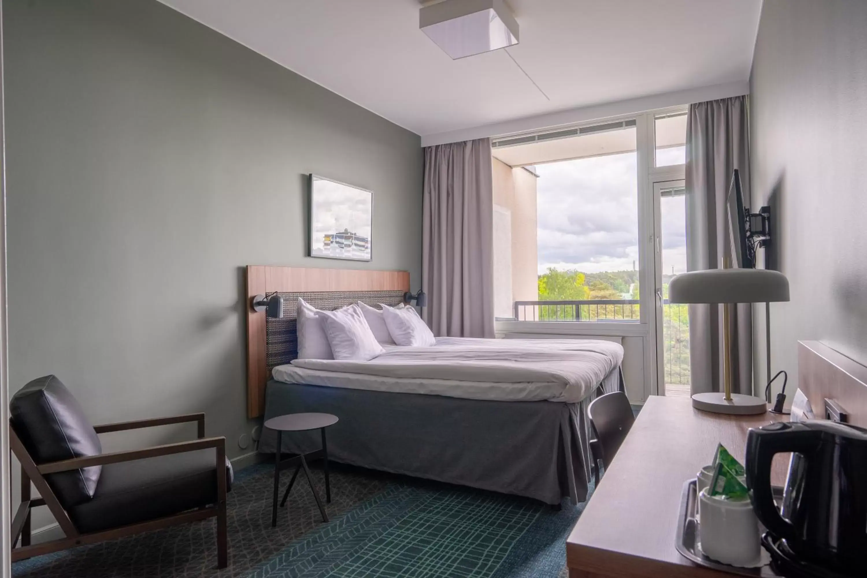 Photo of the whole room, Bed in Quality Hotel Park Södertälje City Photo of the whole room, Bed in Quality Hotel Park Södertälje City