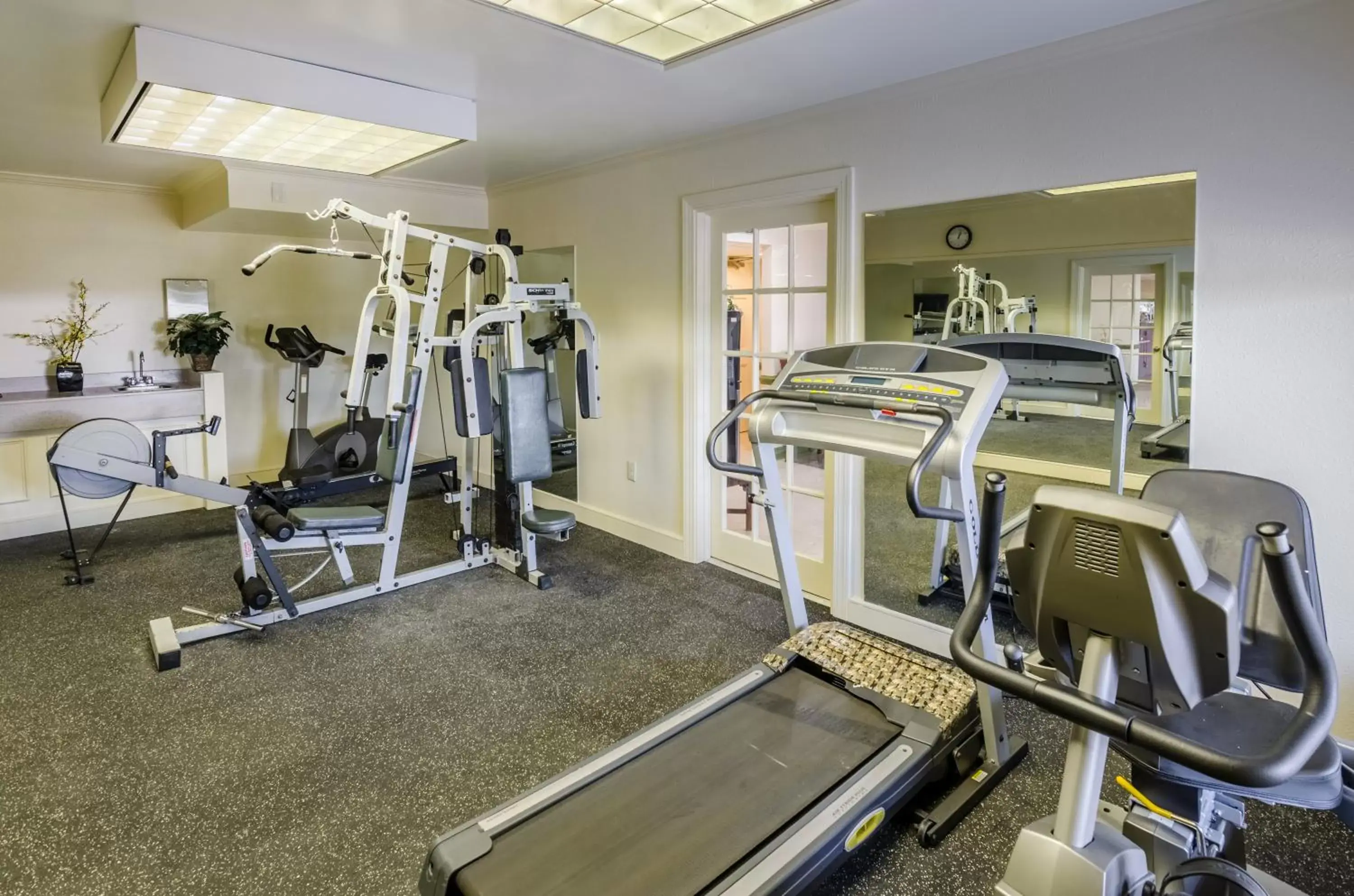 Fitness centre/facilities, Fitness Center/Facilities in Quality Inn Tanglewood