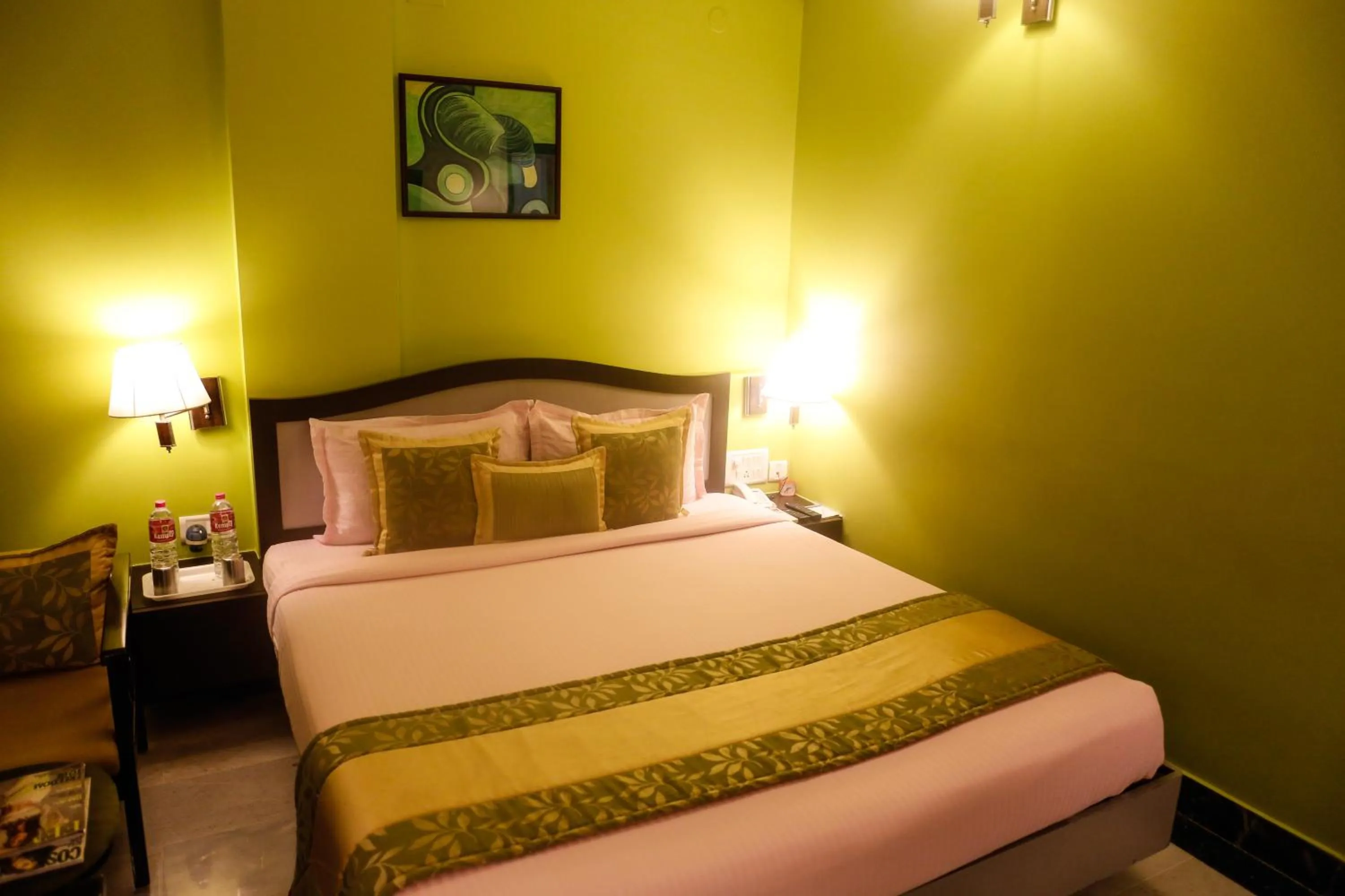 Bed in Capitol Residency