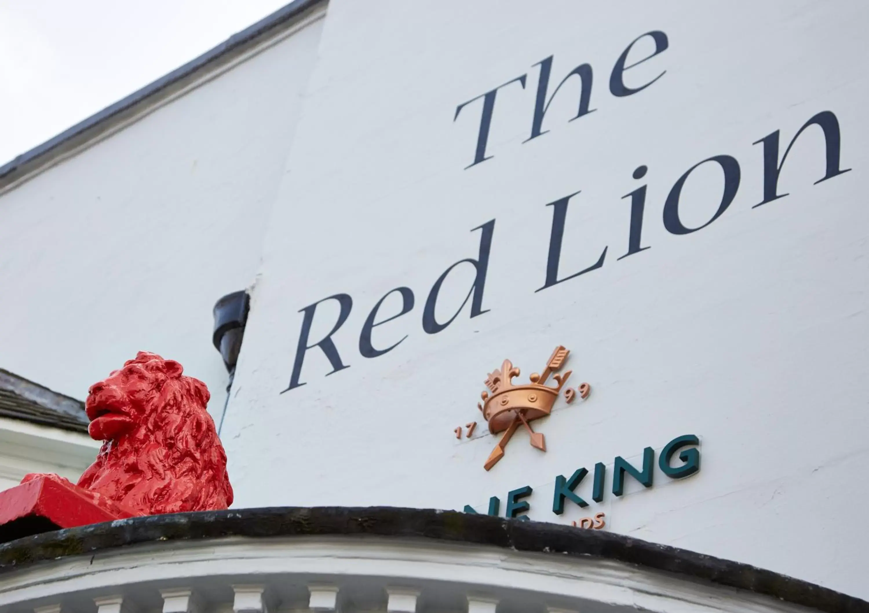 Property Logo/Sign in Red Lion Hotel by Greene King Inns