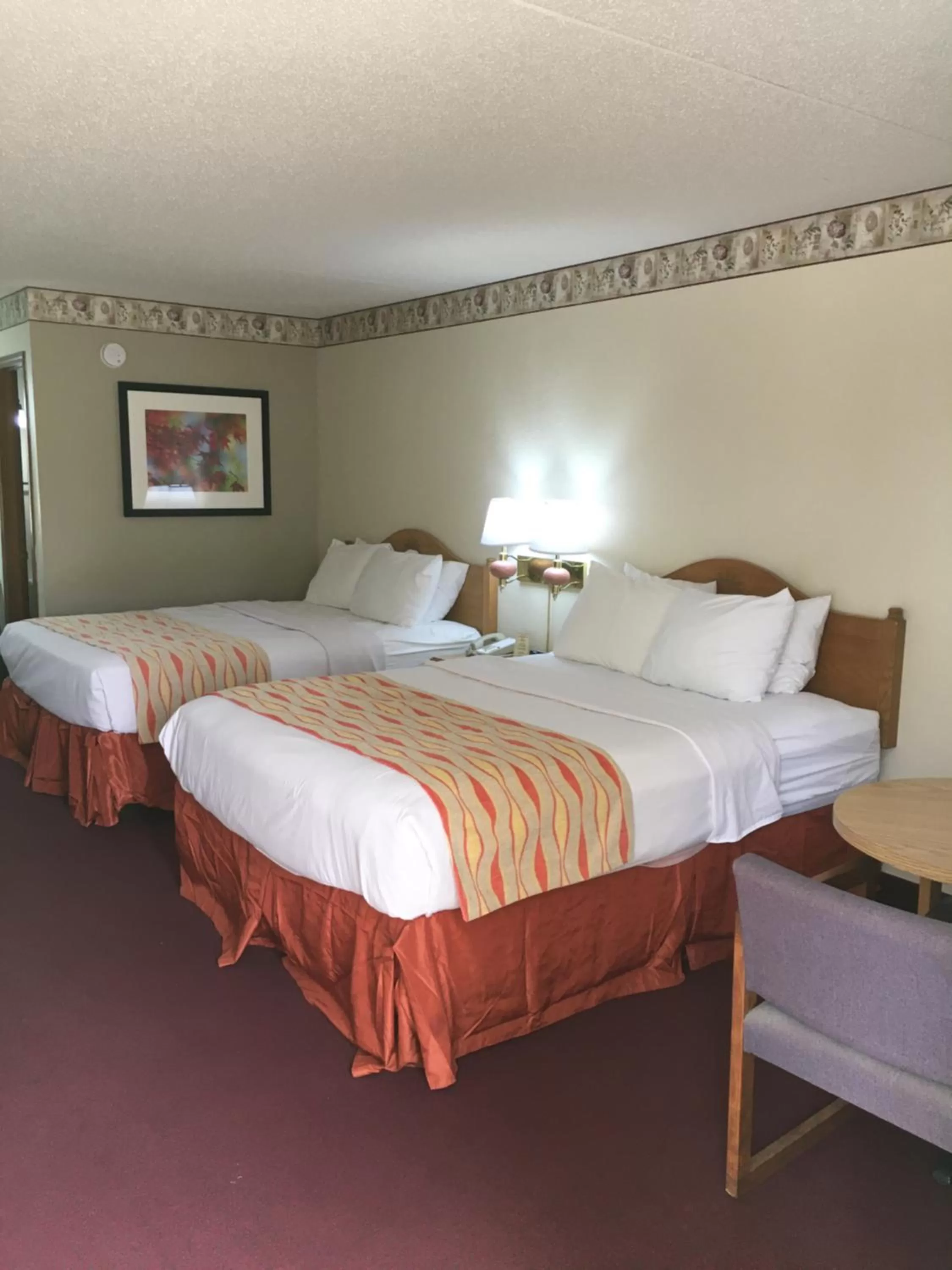 Bed in Spinning Wheel Inn