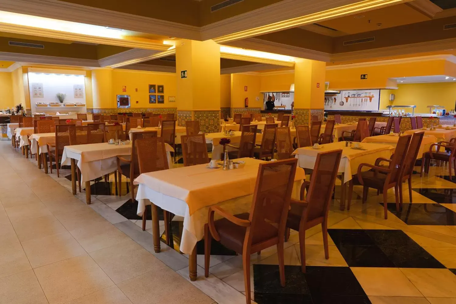 Food and drinks, Restaurant/Places to Eat in Senator Marbella Spa Hotel