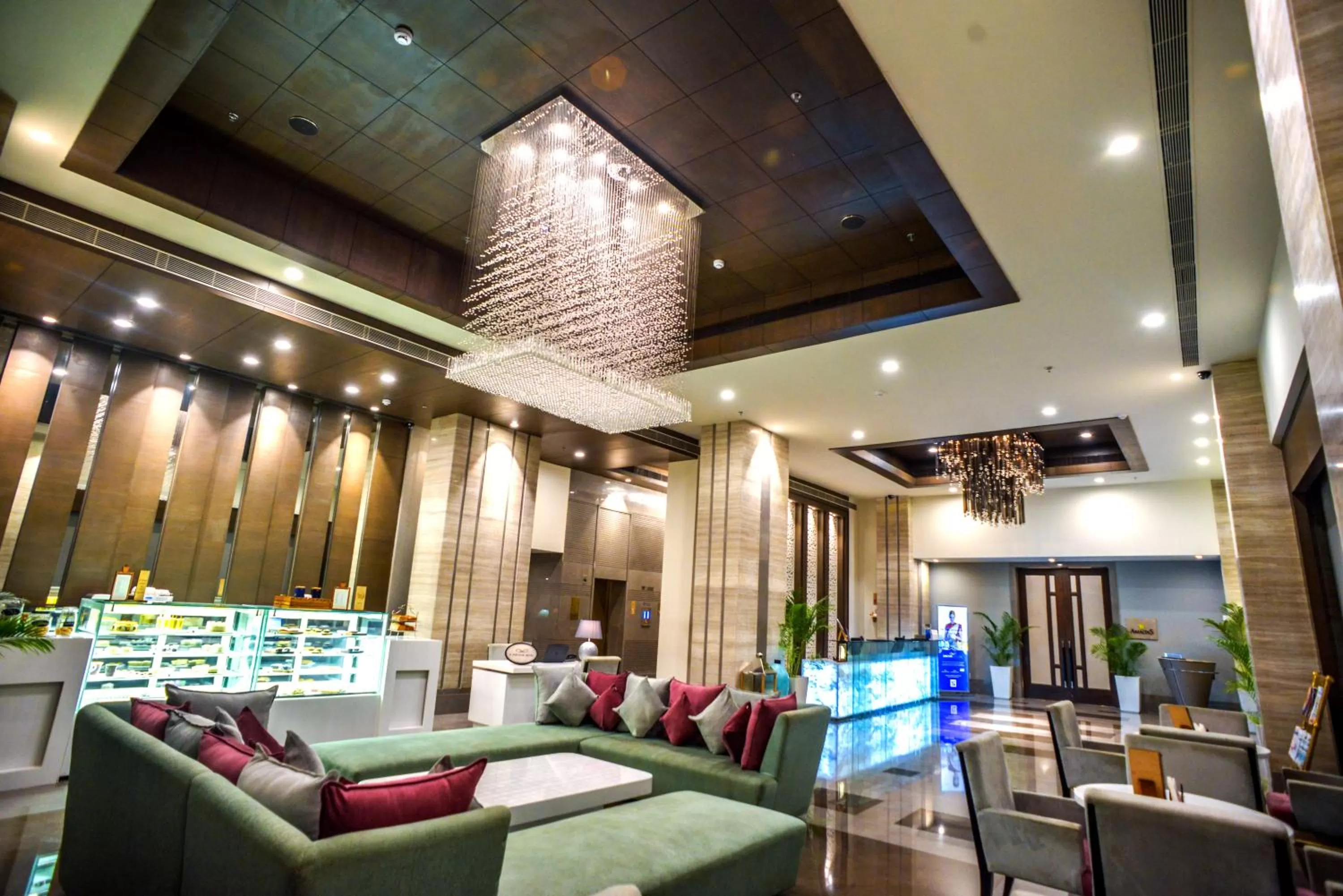 Lobby or reception in Efcee Sarovar Premiere Bhavnagar