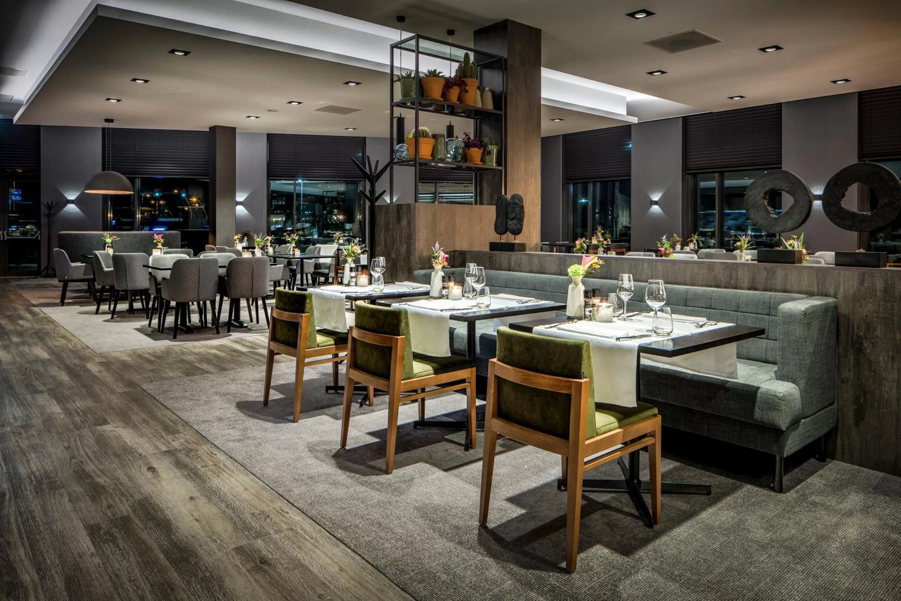 Restaurant/places to eat in Van der Valk Hotel Nijmegen-Lent