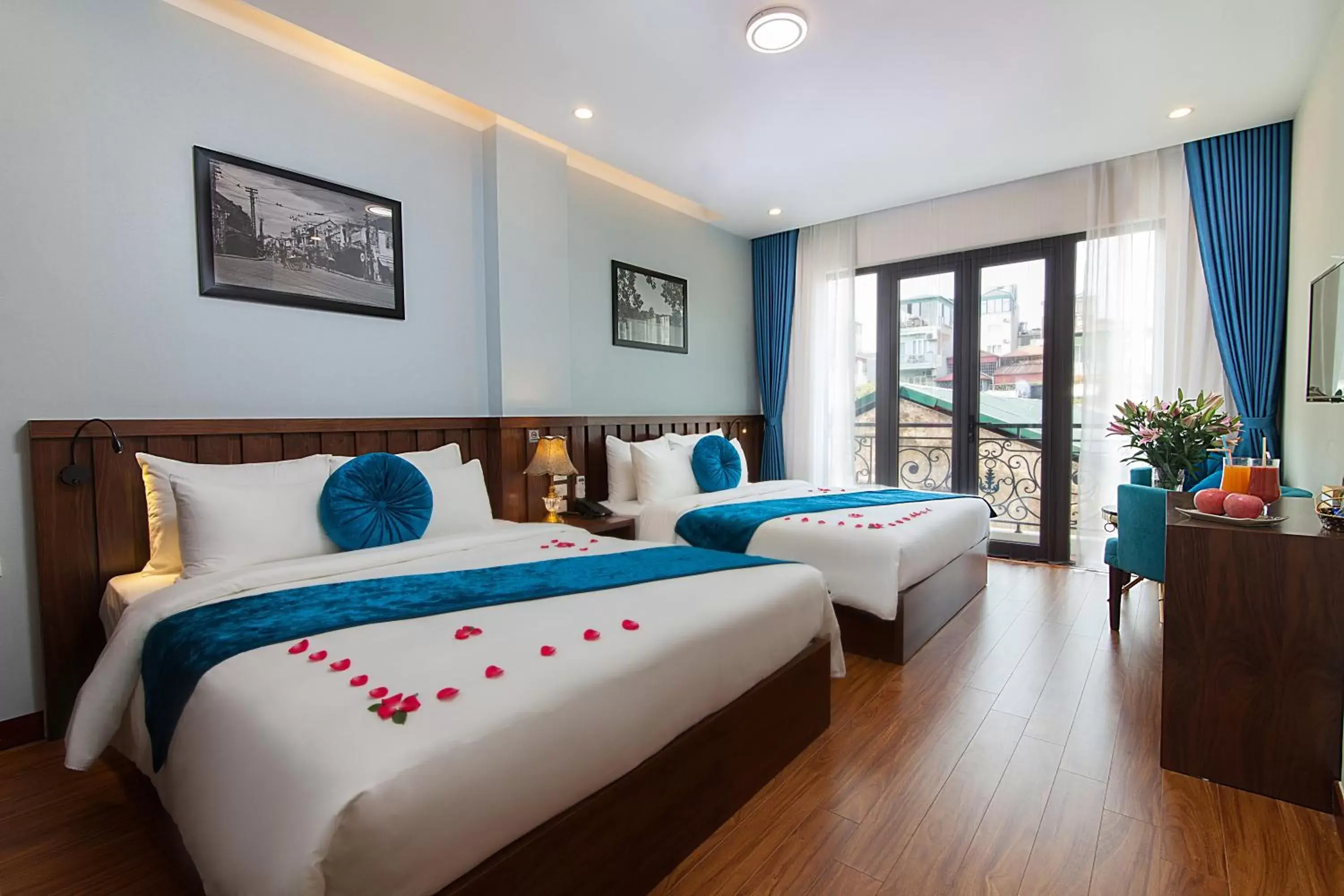 Photo of the whole room in Hanoi Hanvet Hotel