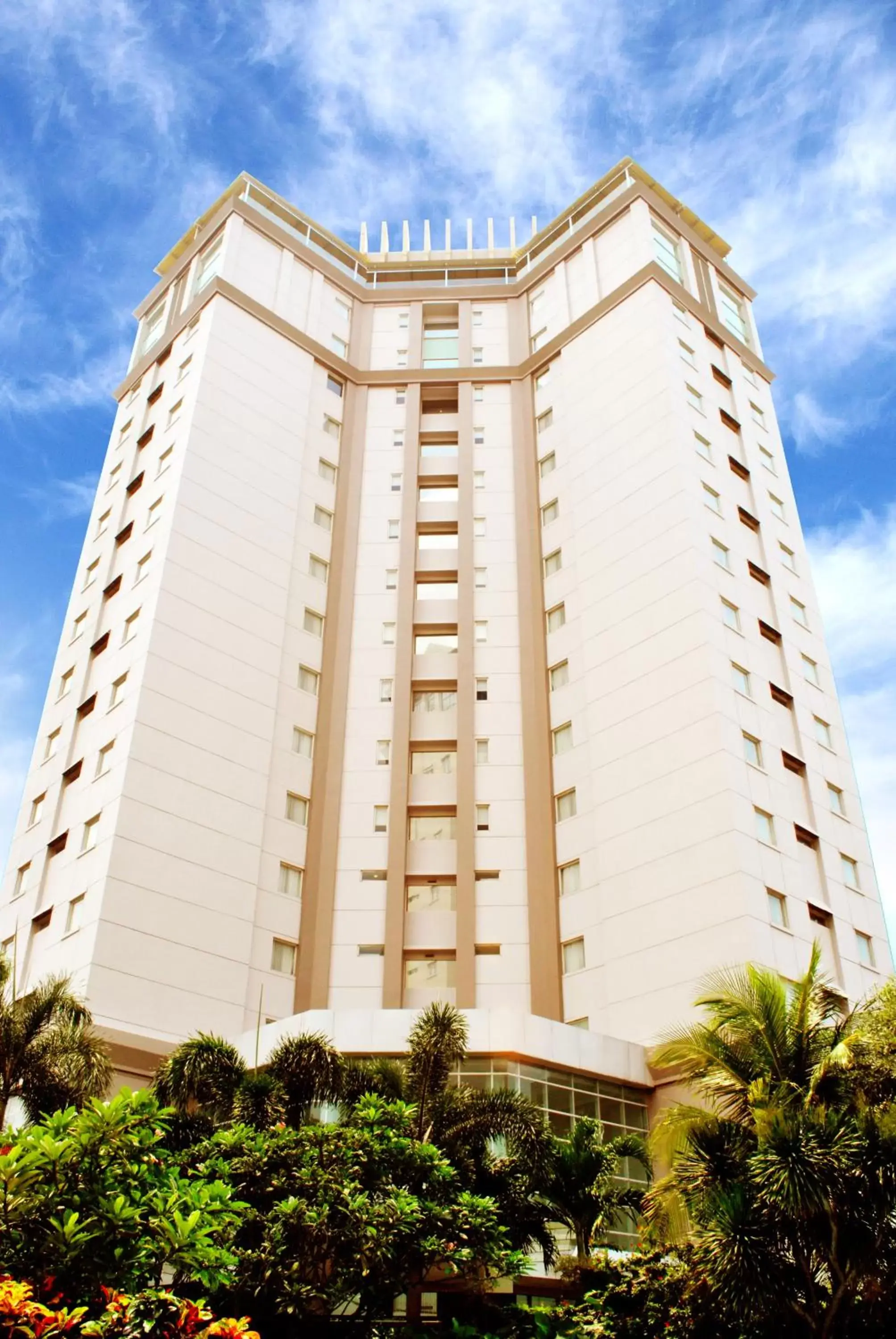Facade/entrance in Java Paragon Hotel & Residences Facade/entrance in Java Paragon Hotel & Residences