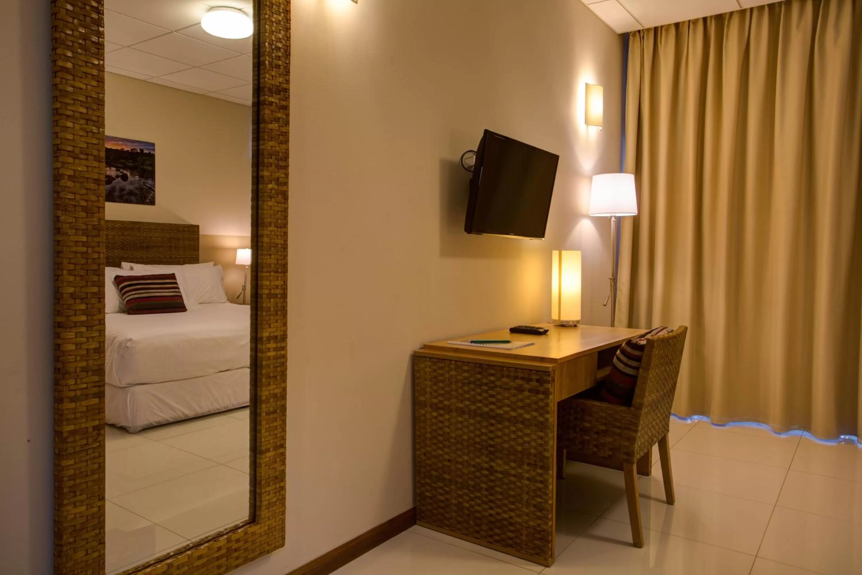 Decorative detail, Bed in Jacana Amazon Wellness Resort