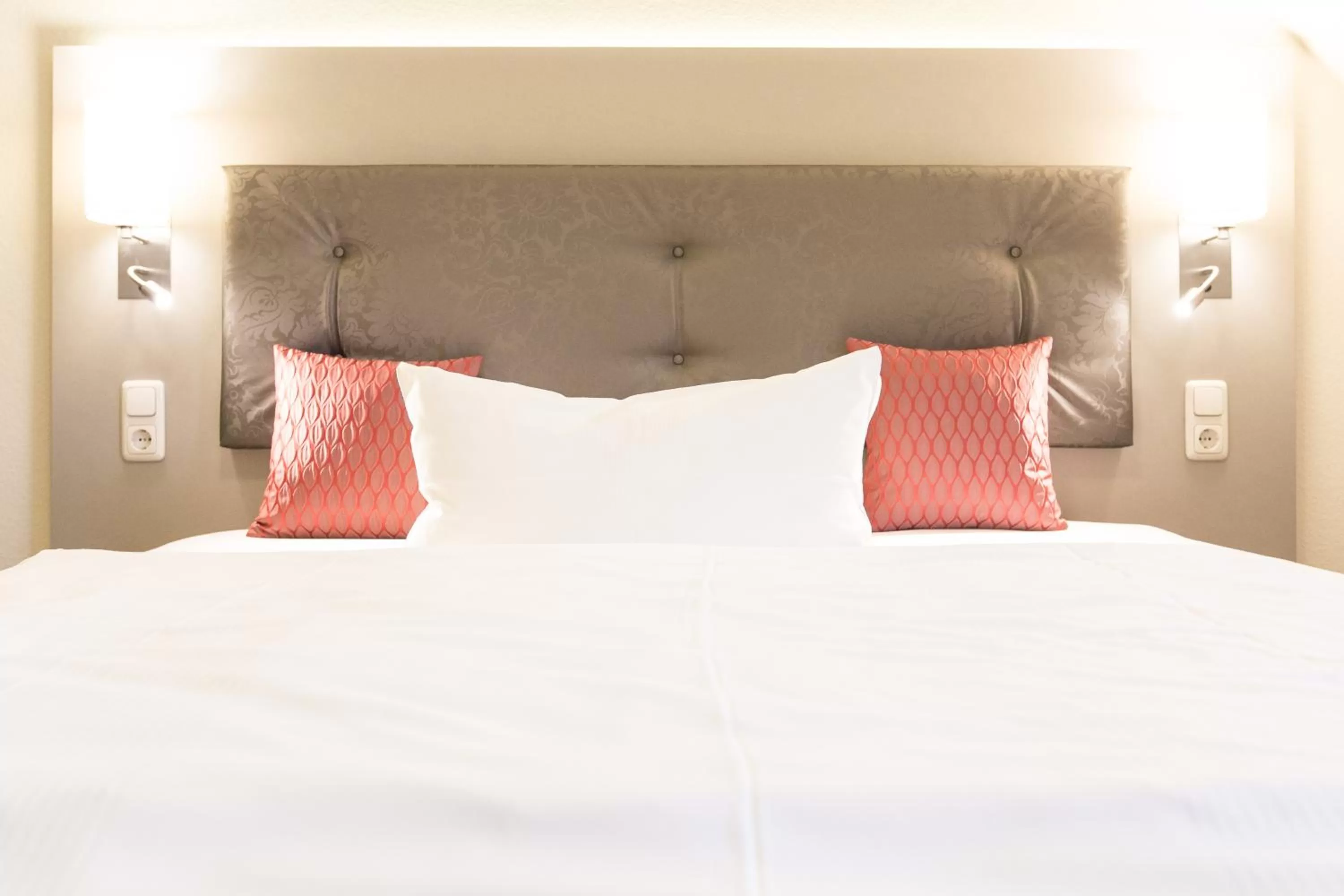 Decorative detail, Bed in Hermes Hotel Oldenburg