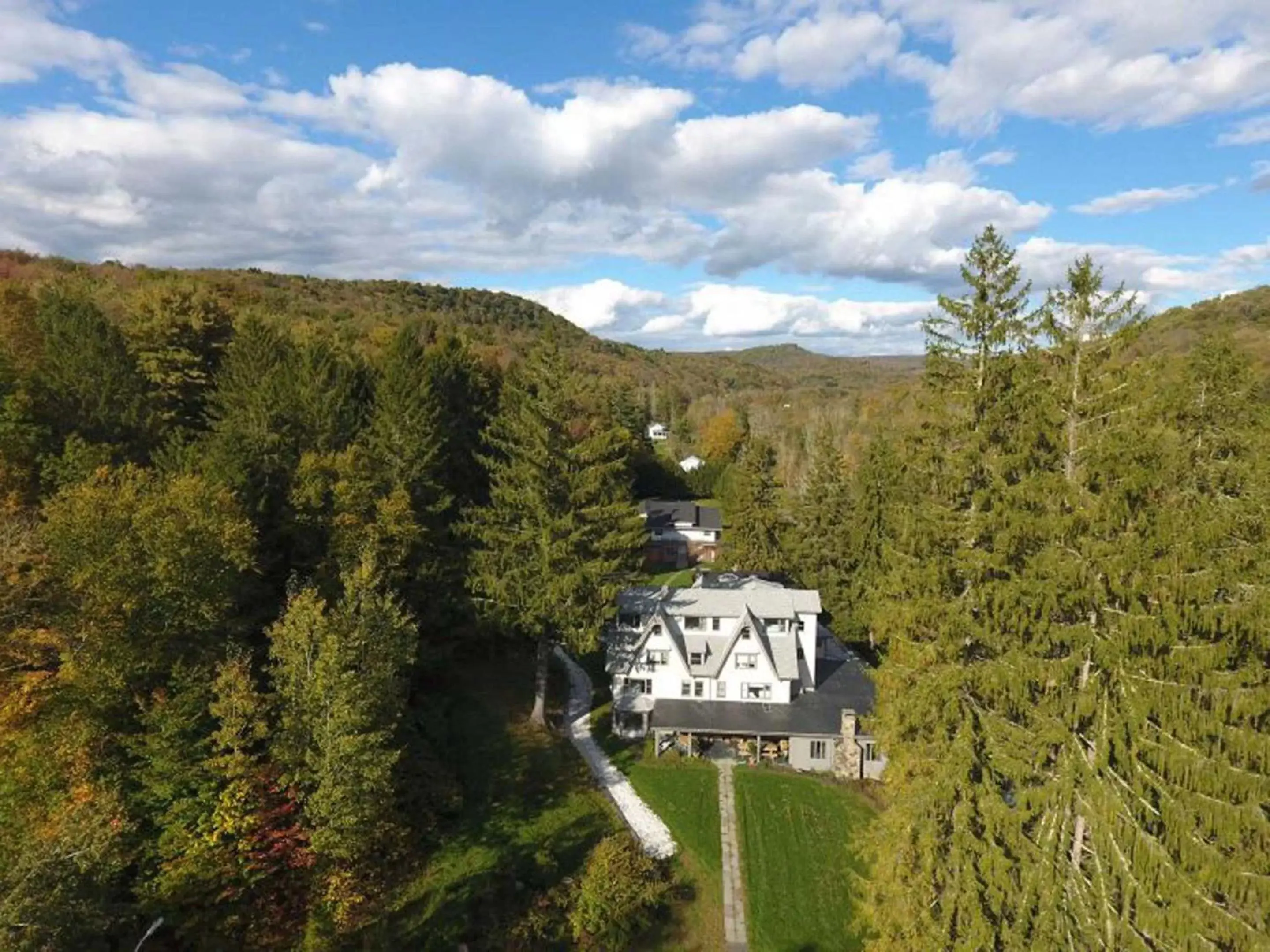 Property building, Bird's-eye View in Callicoon Hills