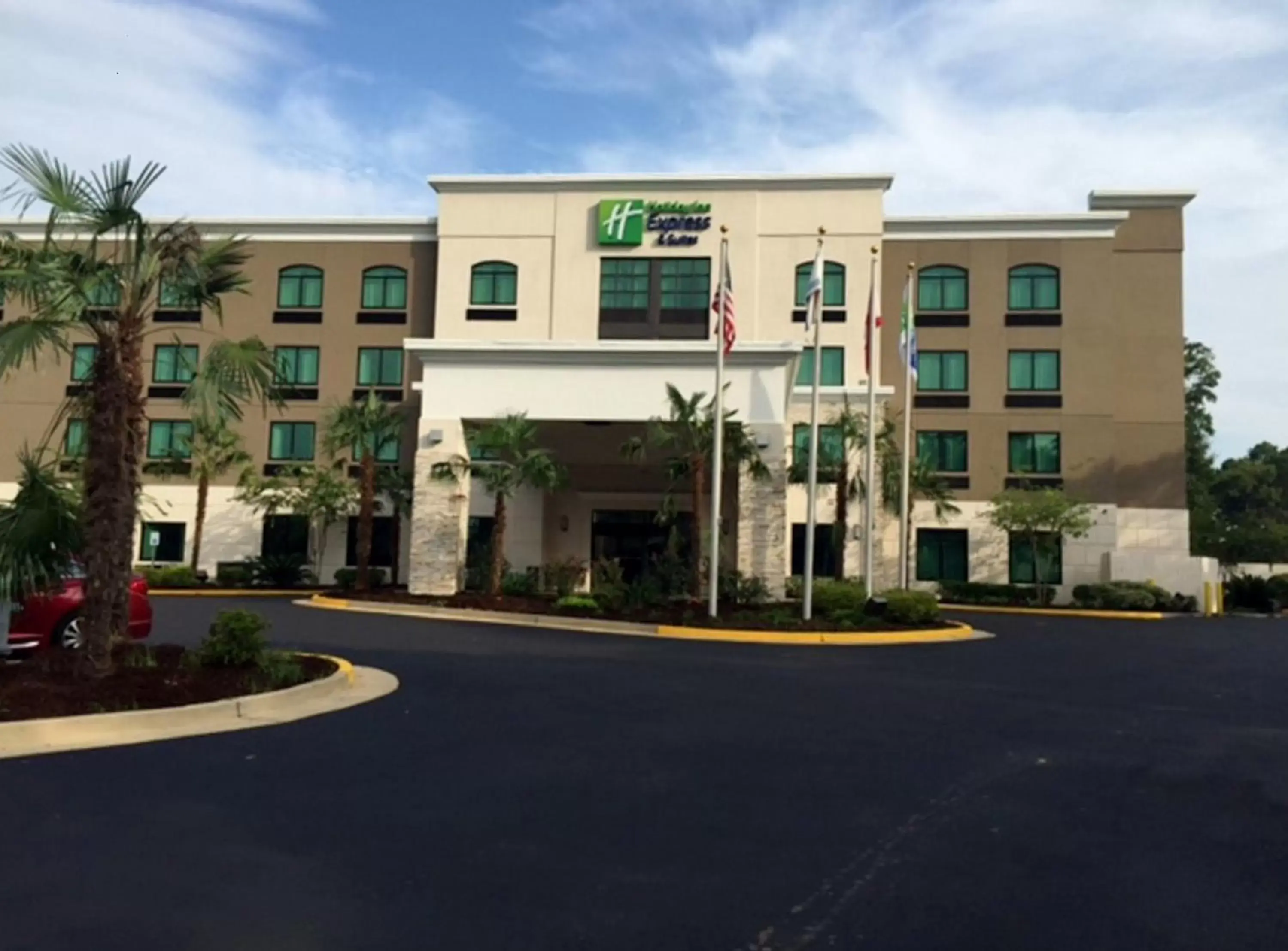 Property Building in Holiday Inn Express & Suites Mobile West I-10, an IHG Hotel