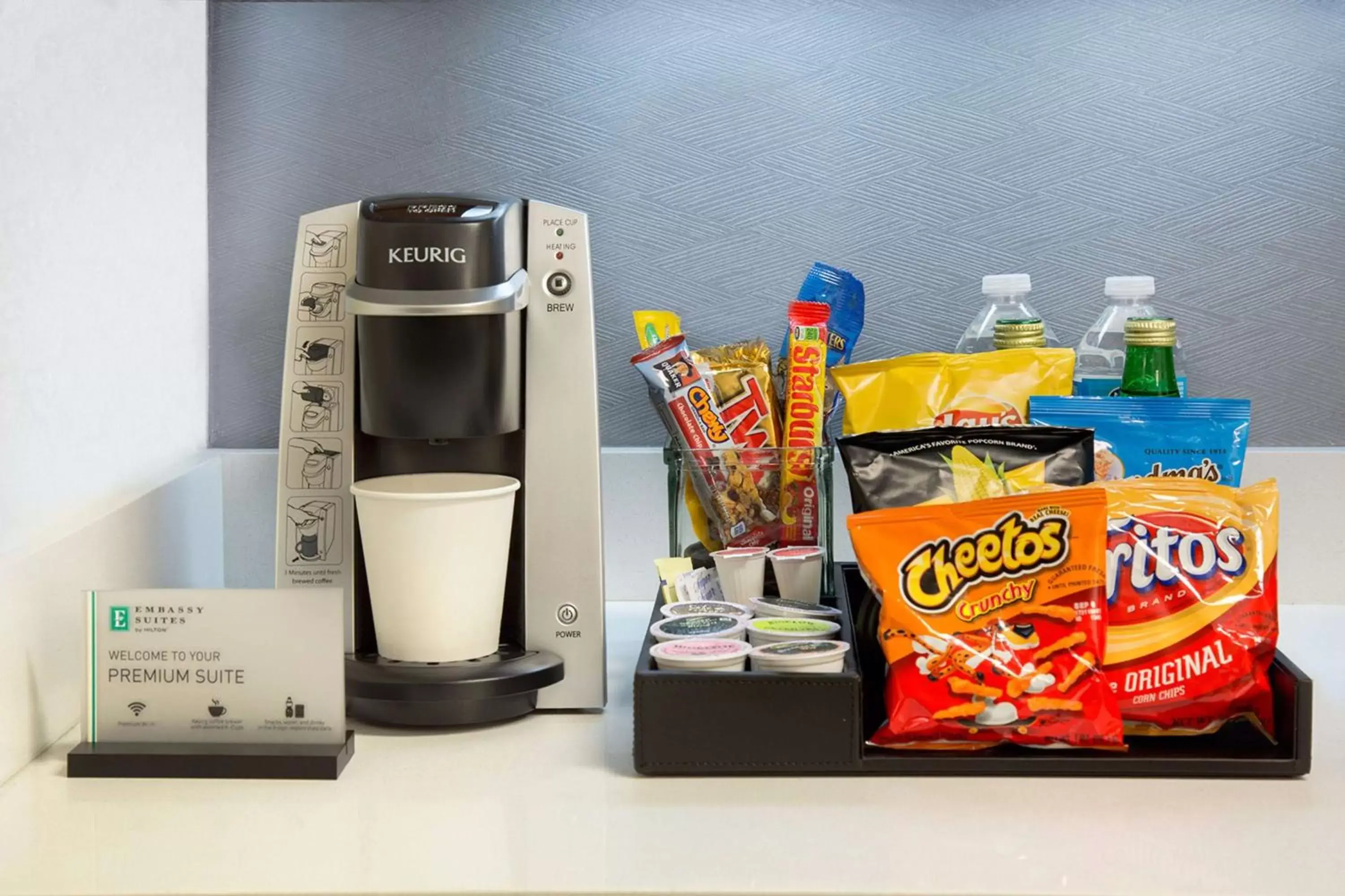 Photo of the whole room in Embassy Suites Charleston - Historic District Photo of the whole room in Embassy Suites Charleston - Historic District