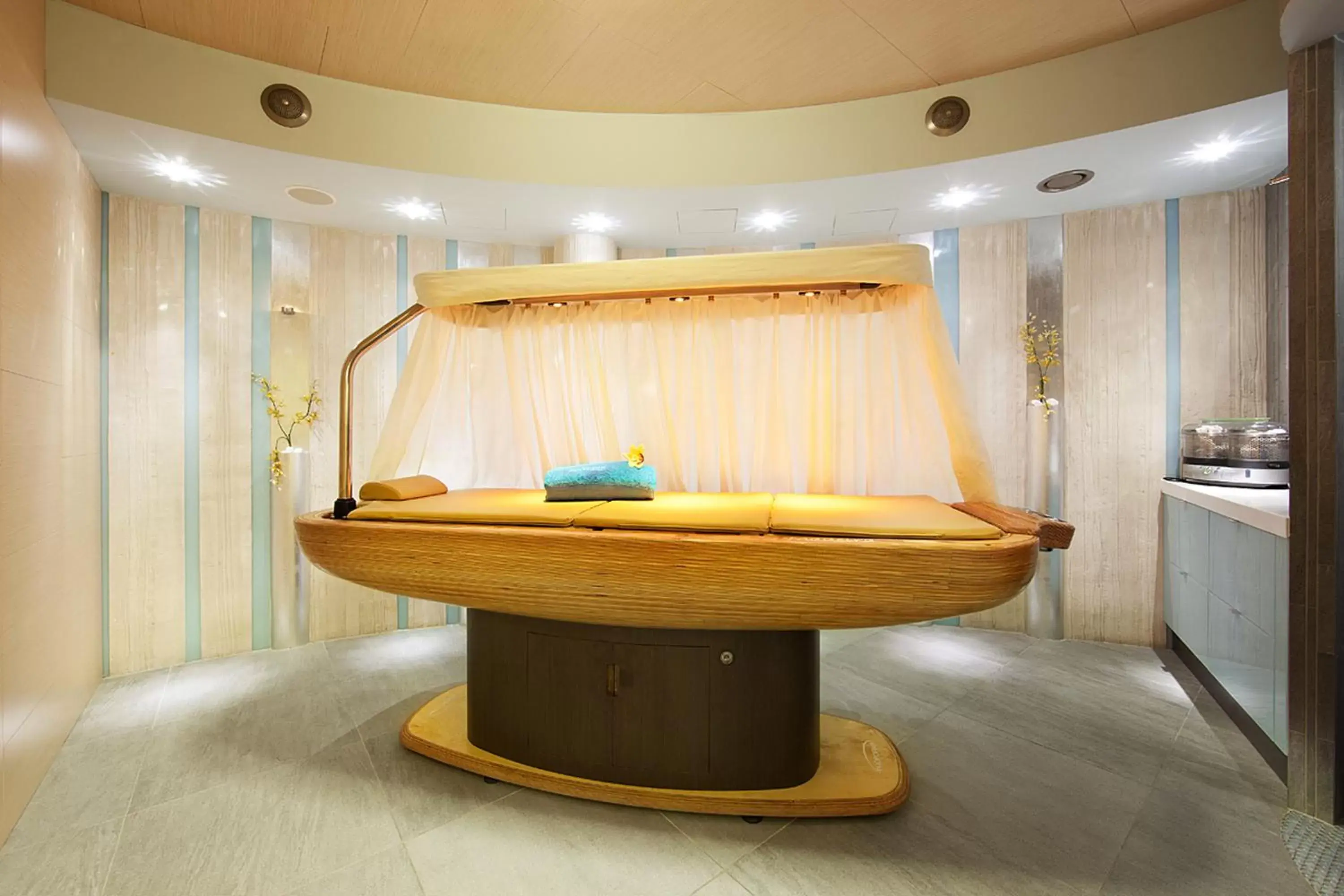 Massage, Spa/Wellness in Niebieski Art Hotel & Spa