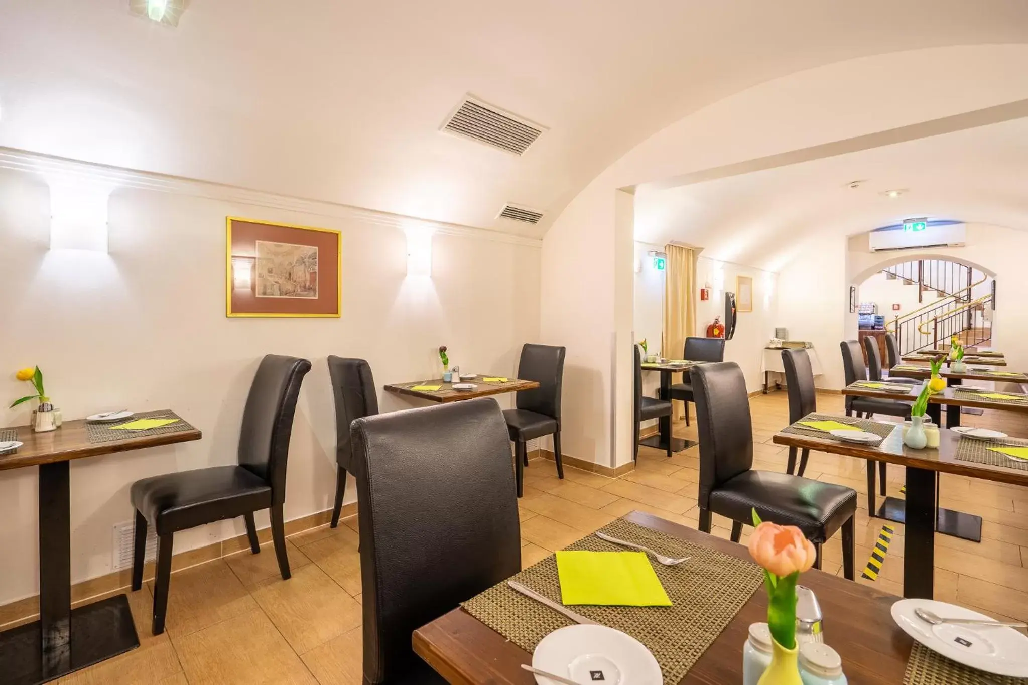 Restaurant/places to eat in Hotel Am Schubertring Restaurant/places to eat in Hotel Am Schubertring