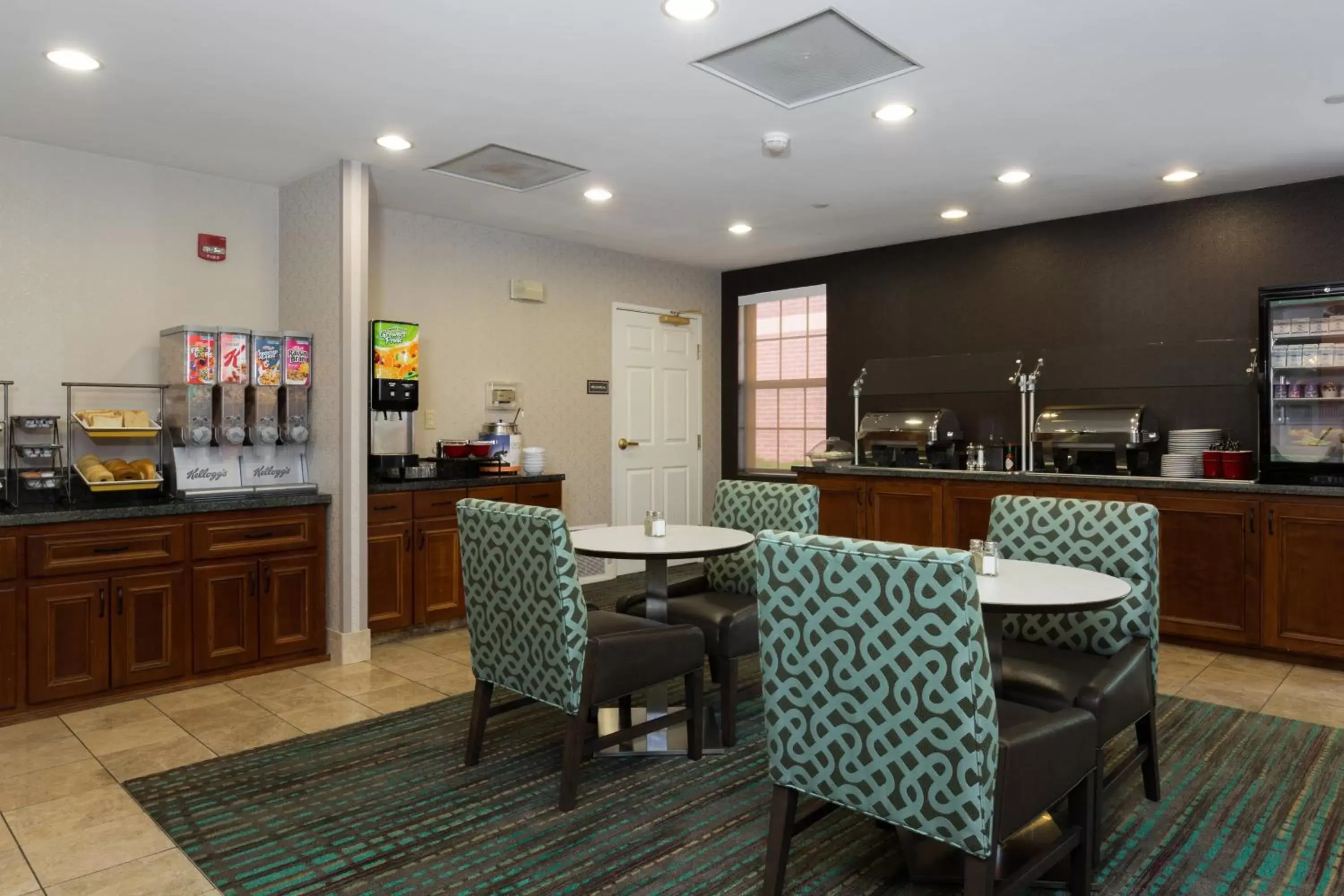 Breakfast, Restaurant/Places to Eat in Residence Inn Kansas City Olathe
