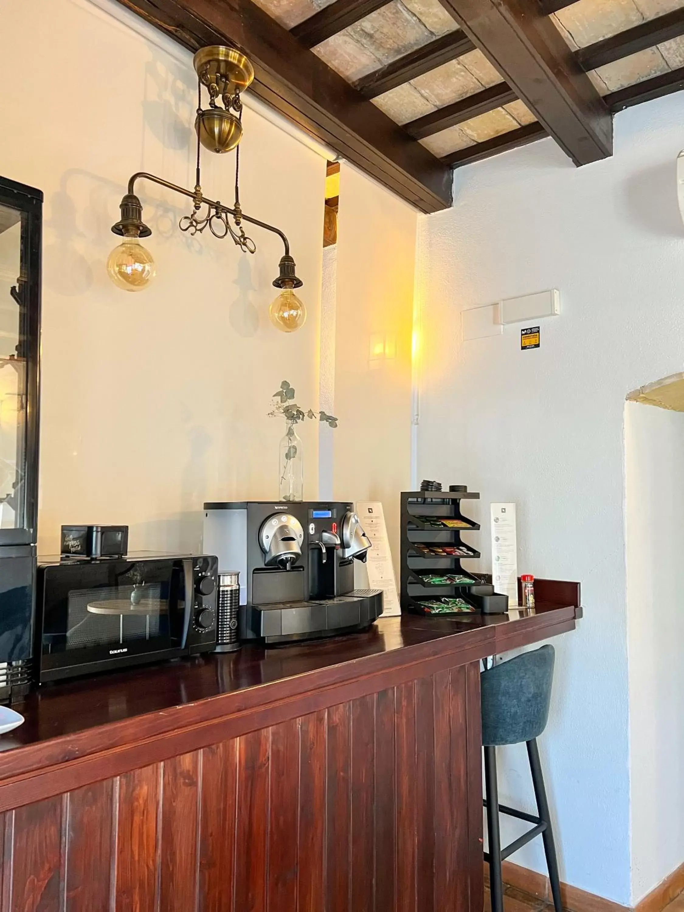 Coffee/tea facilities in Hotel Servilia