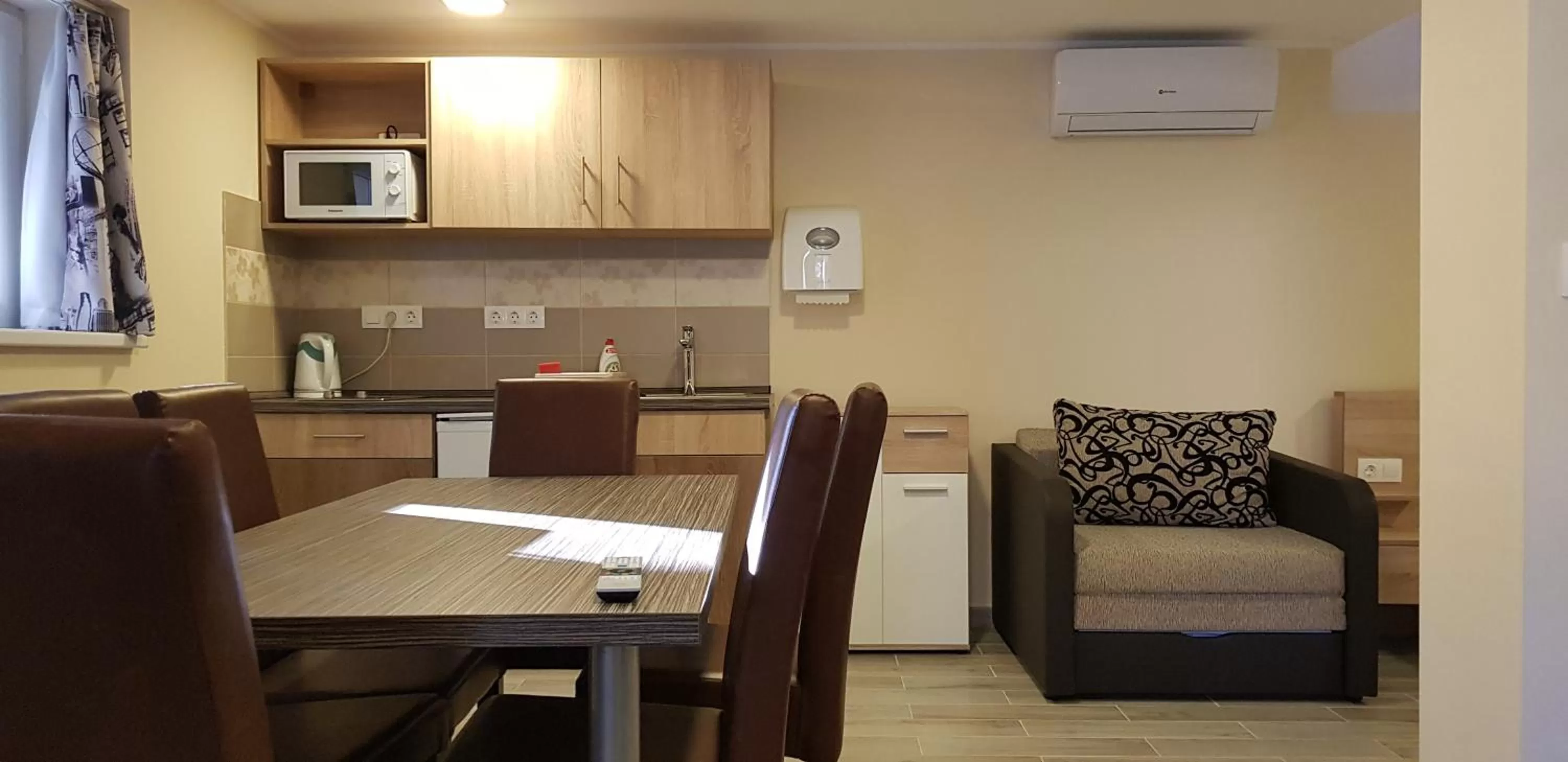 Central Panzió Gyula